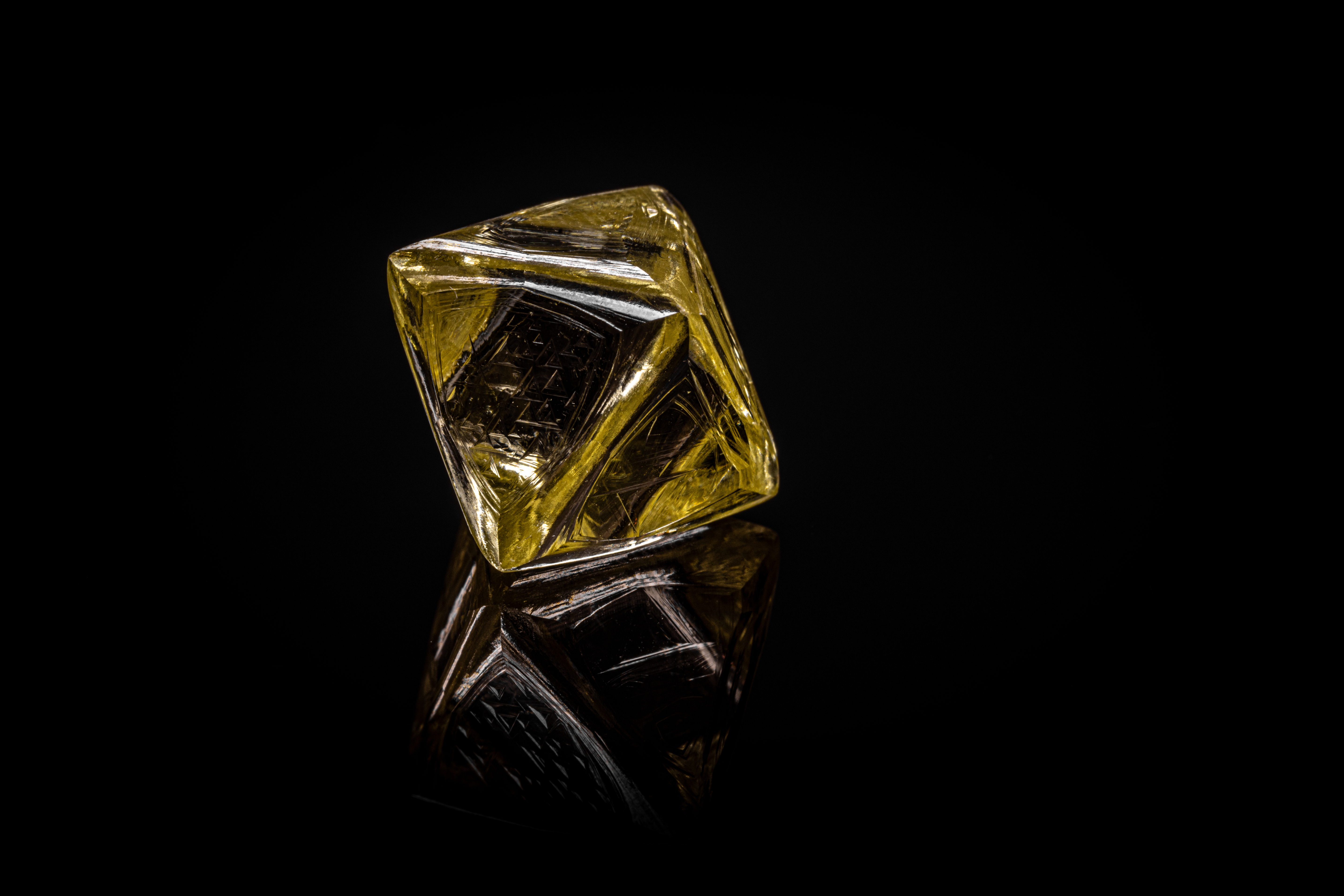 23.15 carat fancy intense yellow diamond Ekati mine