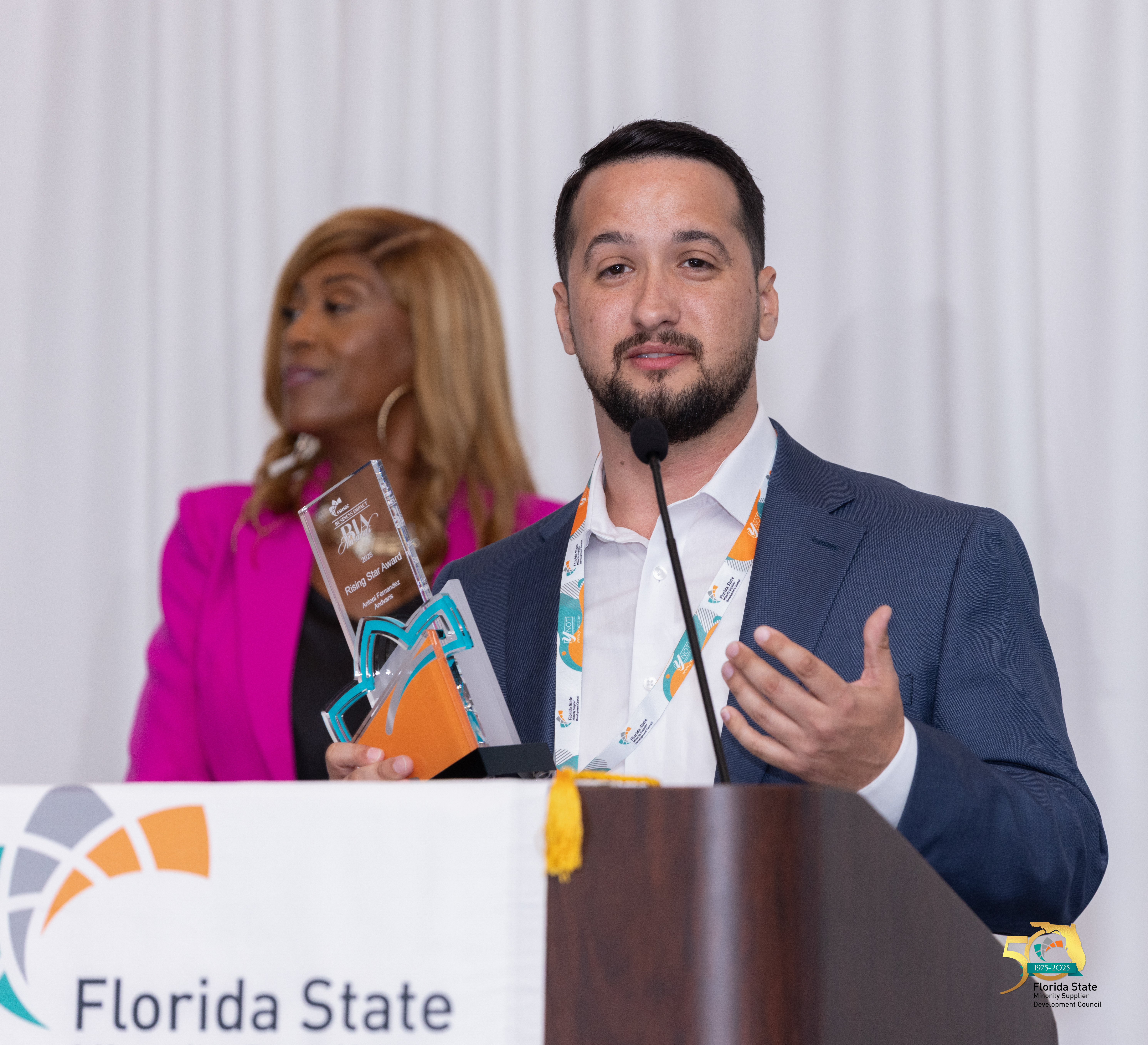 A proud and heartfelt moment as our team member accepts the Rising Star Award from the Florida State Minority Supplier Development Council (FSMSDC). This honor reflects the innovation, resilience, and impact we’ve brought to the supplier diversity space. #FSMSDC #RisingStarAward #SupplierDiversity