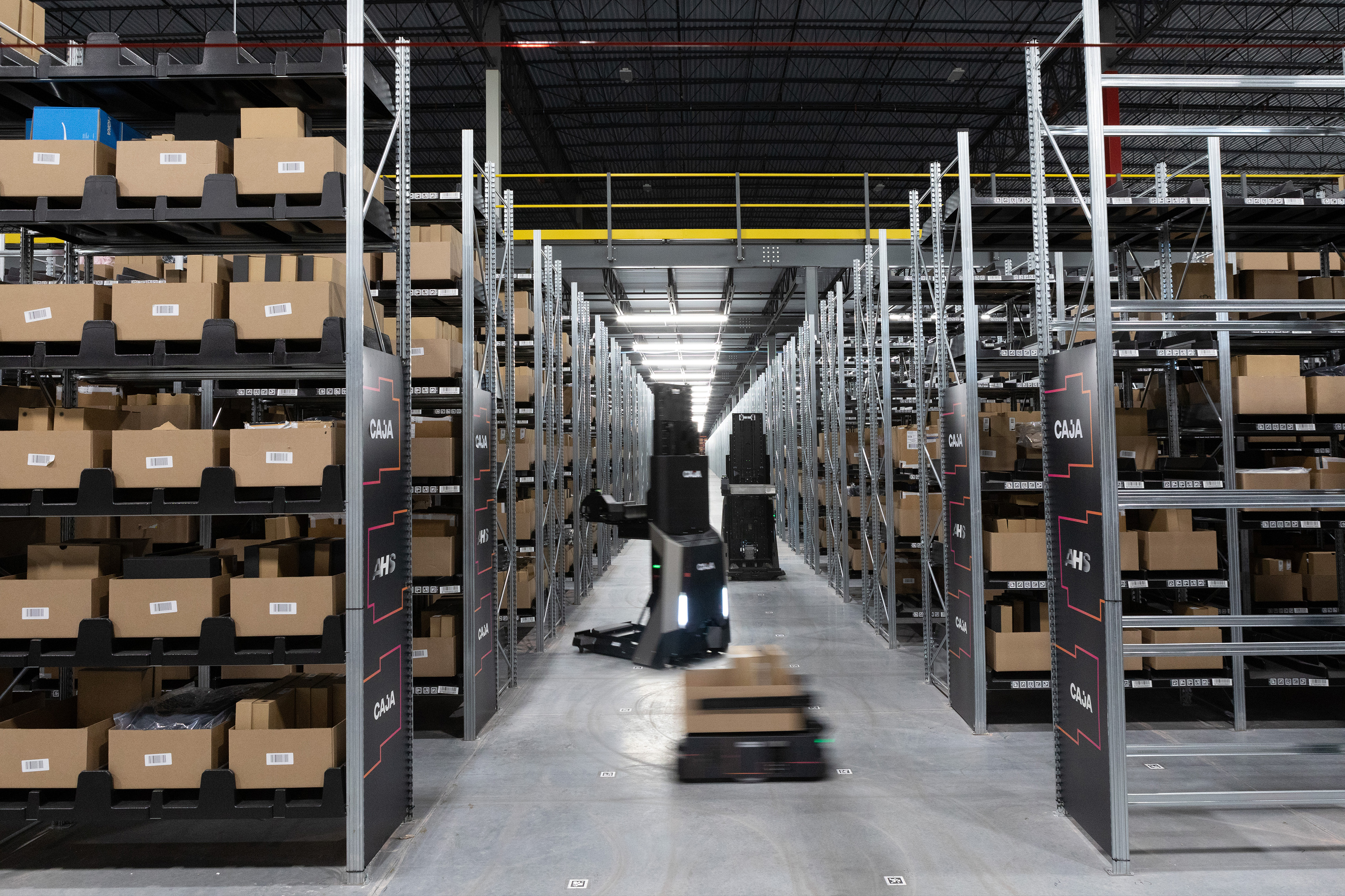 Caja Customer Warehouse in Indianapolis