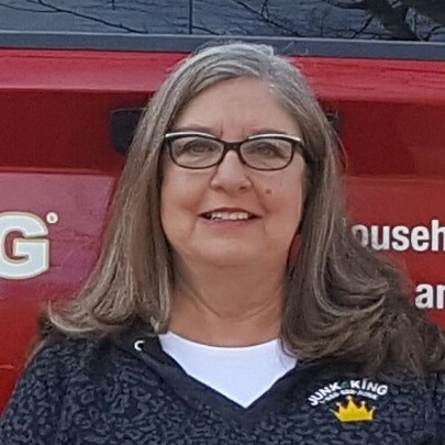 Junk Removal Expert Renee Ferguson Shares Insights on Decluttering for the Holidays in HelloNation