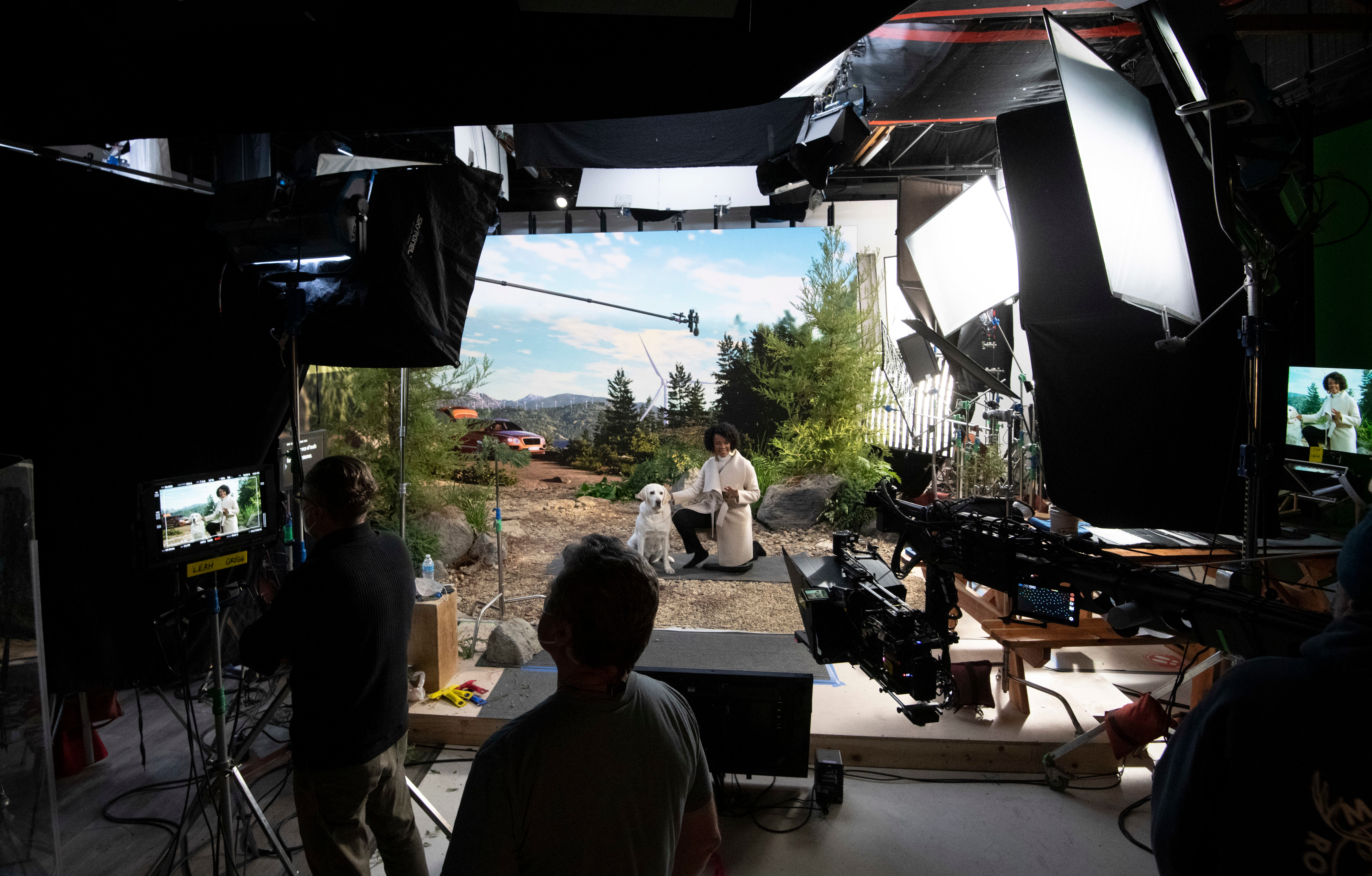 Bringing Hollywood to corporate communications — behind the (virtual) curtain of the xR Stage
