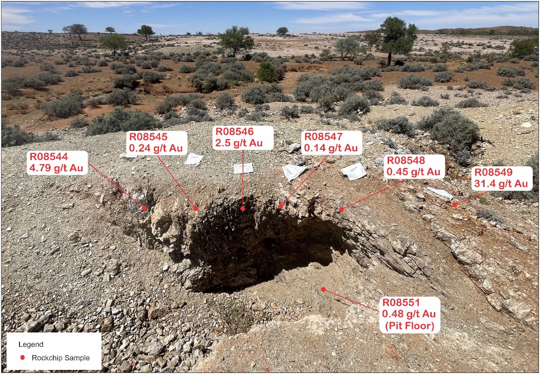 Figure 5: Rock chip sample results from an exposure of the west dipping Clone Thrust, highlighting a significant high-grade zone of mineralisation over approx. 8 m width with a peak result of 31.4 g/t Au2 from the western-most quartz vein.