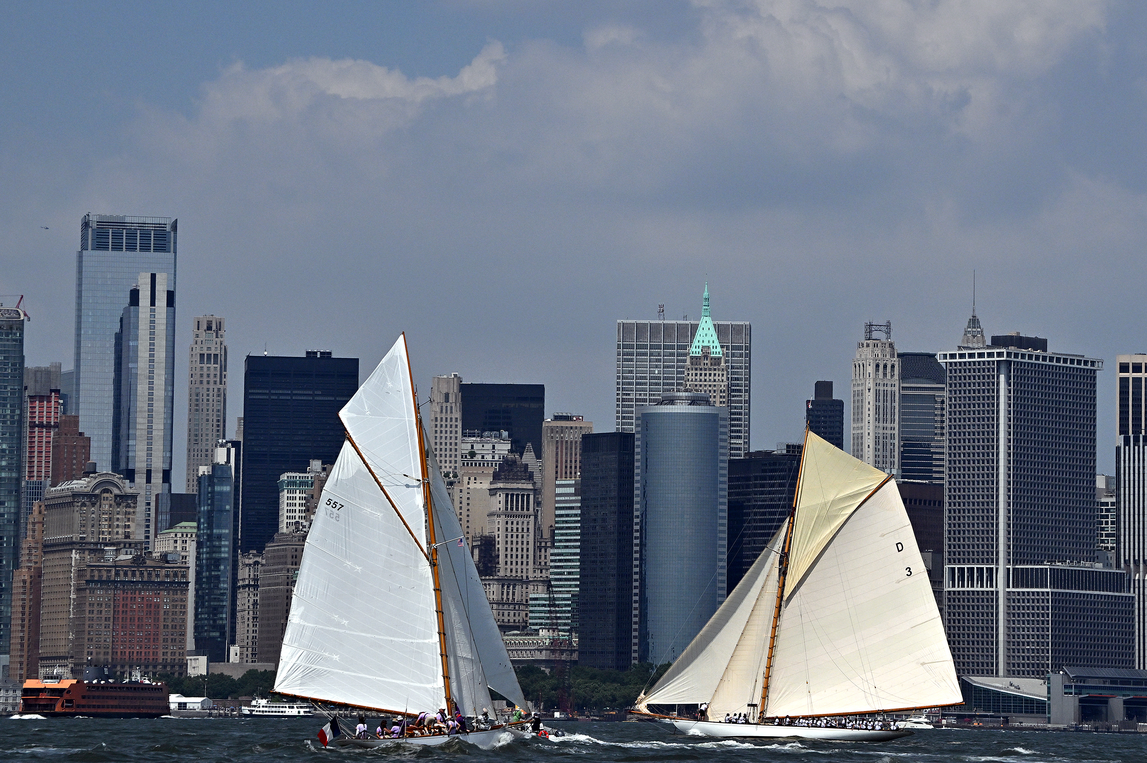 Tuiga (1909) and Viola (1908), two Yacht Club de Monaco legends are in New York for an historic campaign along the East Coast of the United States.