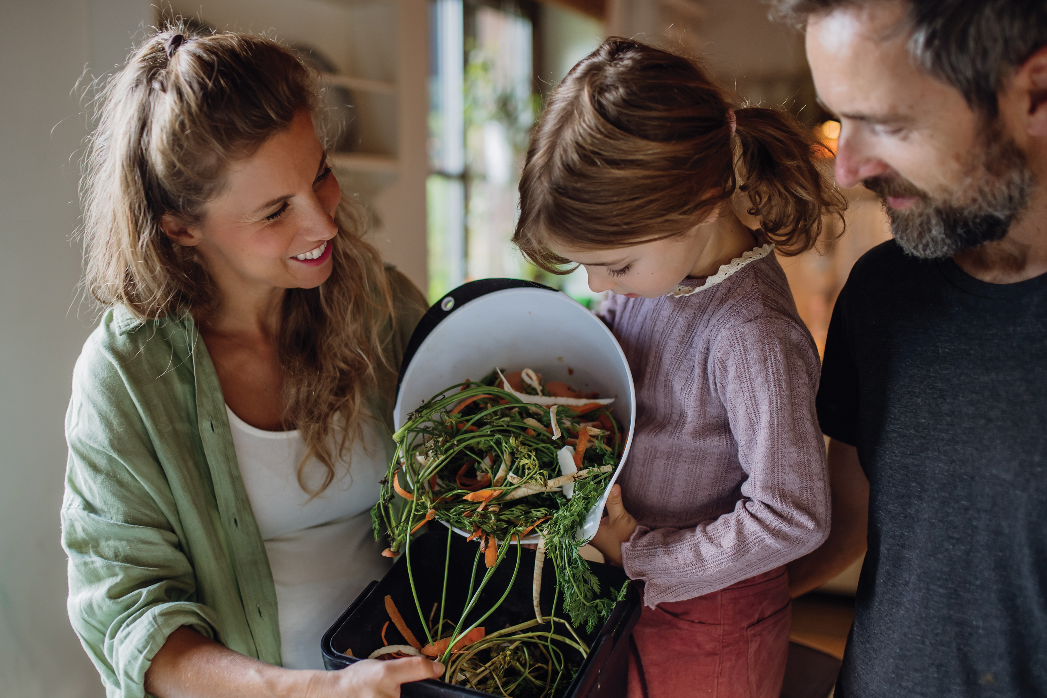 Fresh Start, Fresh Planet: 5 Steps to Reduce Waste During Spring Cleaning