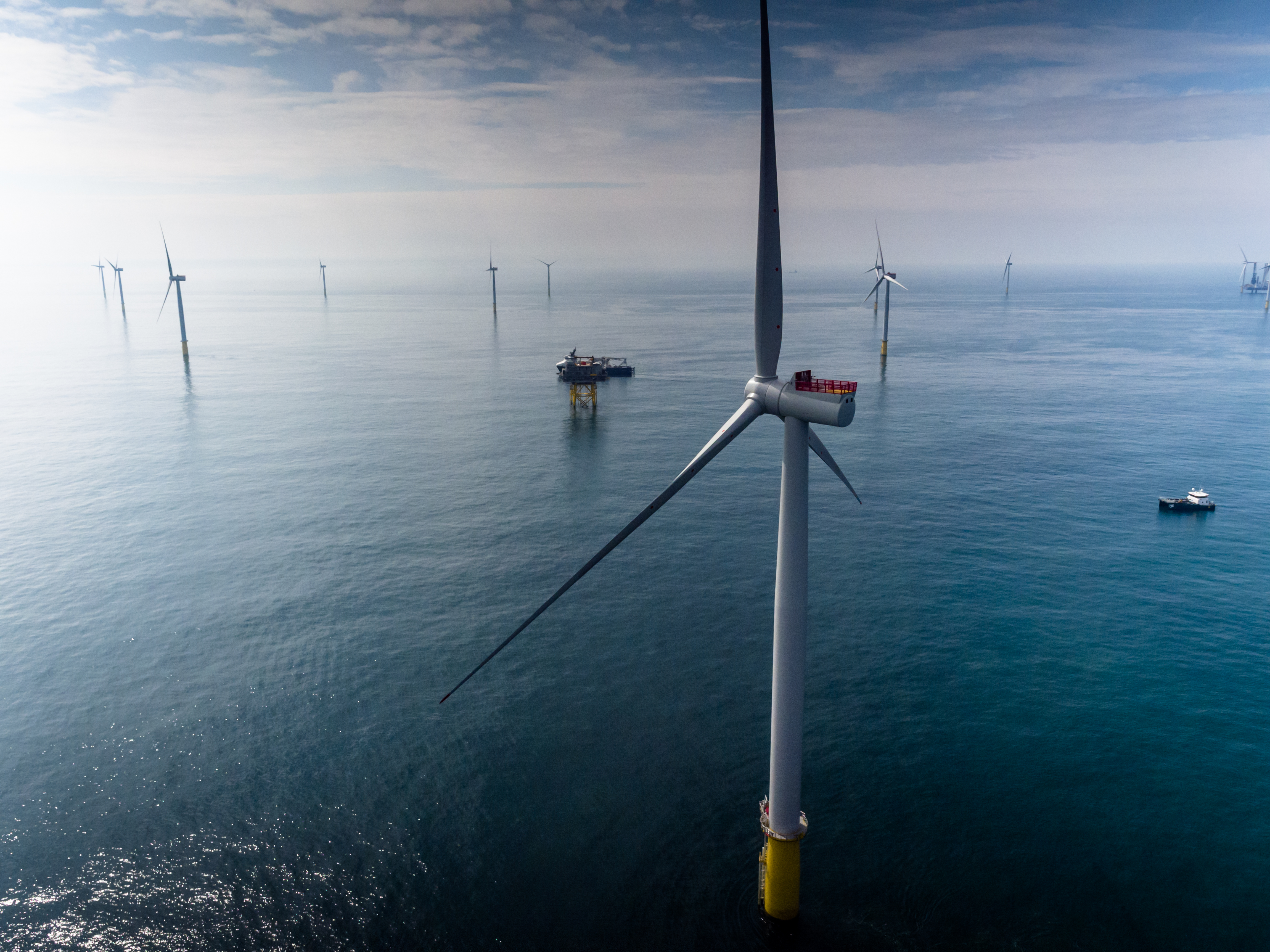 Hitachi Energy awarded major orders to integrate two large offshore wind farms with Poland’s power grid