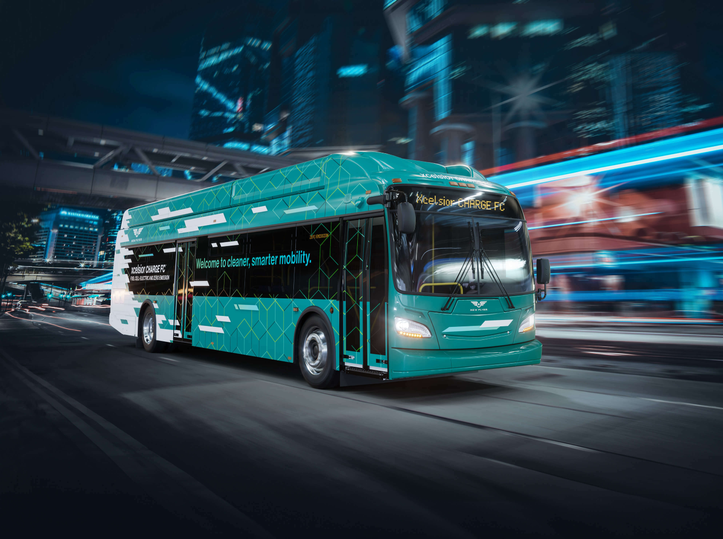 Xcelsior CHARGE FC bus, sized (Large)