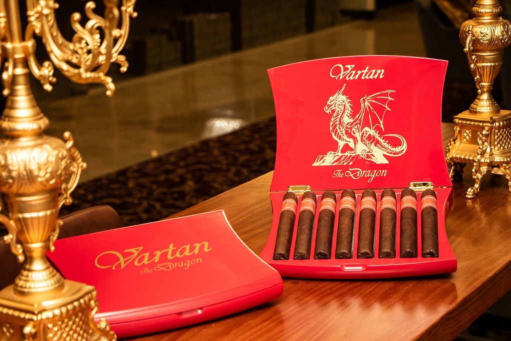 With only 999 boxes available, "Vartan the Dragon" invites connoisseurs to seize this exclusive opportunity to own a piece of cigar history.