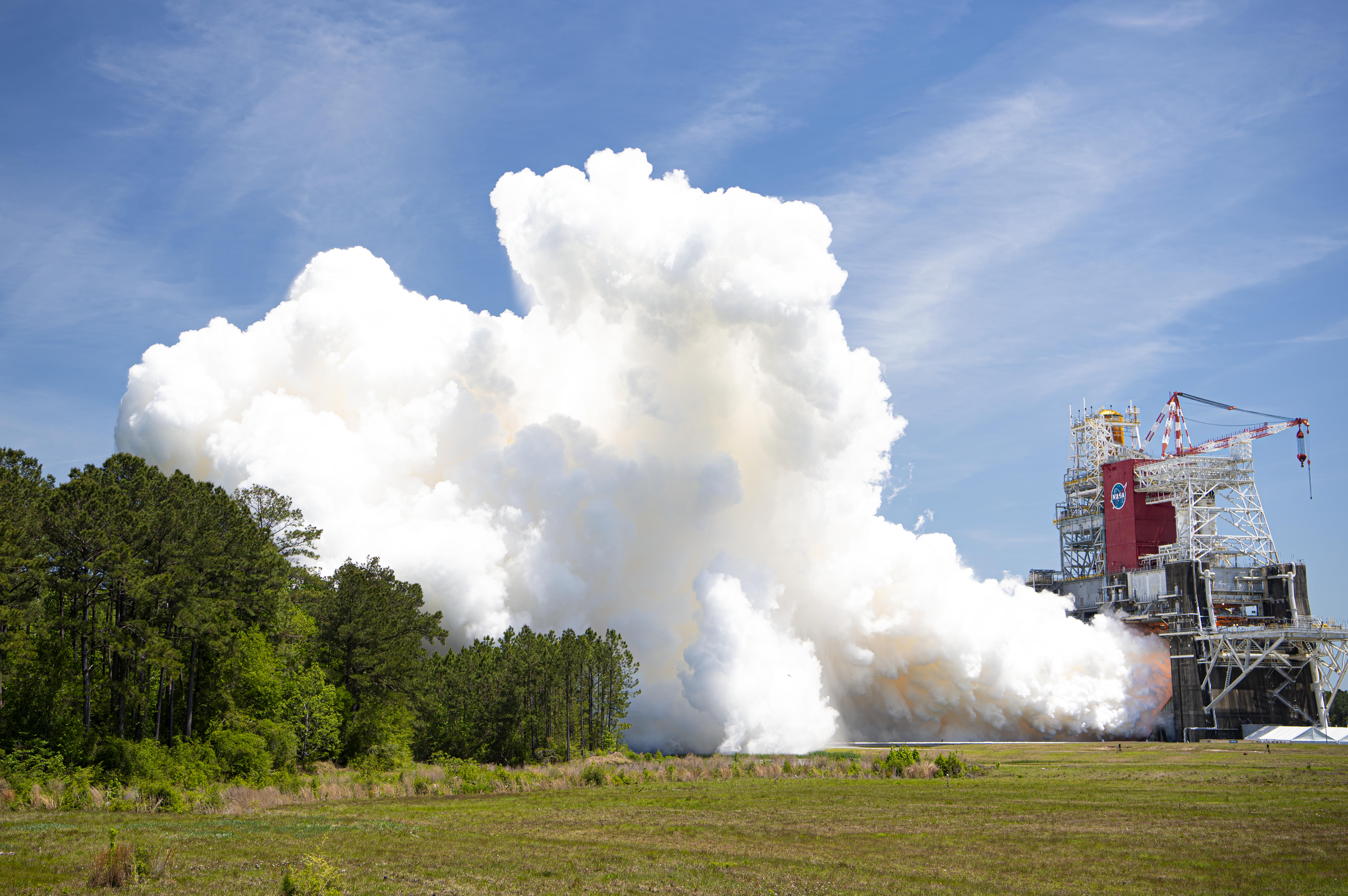 World's Most Powerful Hydrogen-Fueled Rocket Engine ...