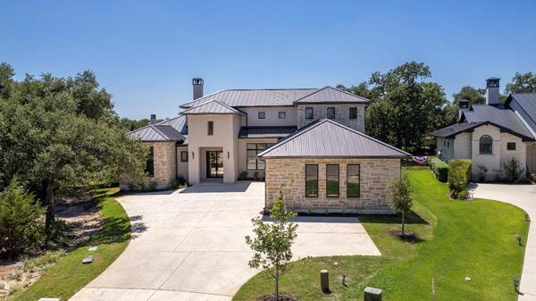 1111 Cimarron Hills, Georgetown, TX is 4,836 square feet and listed for $2,055,300