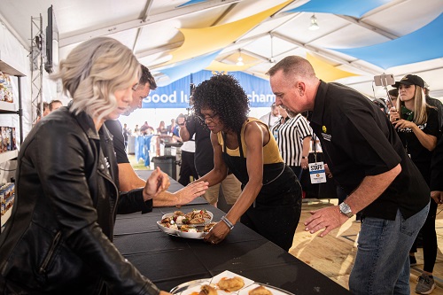 Evette Rahman turning in her dish at the World Food Championships. 