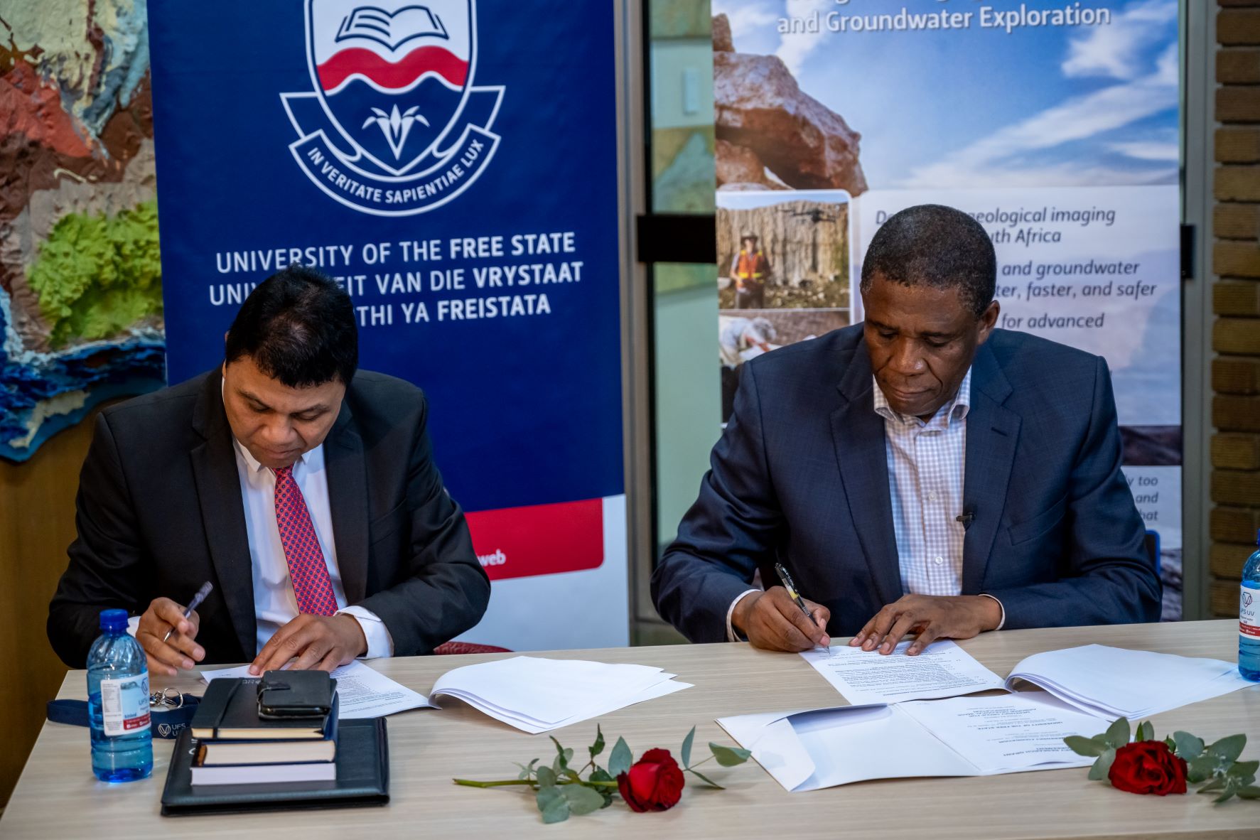 Signing a five-year research grant agreement