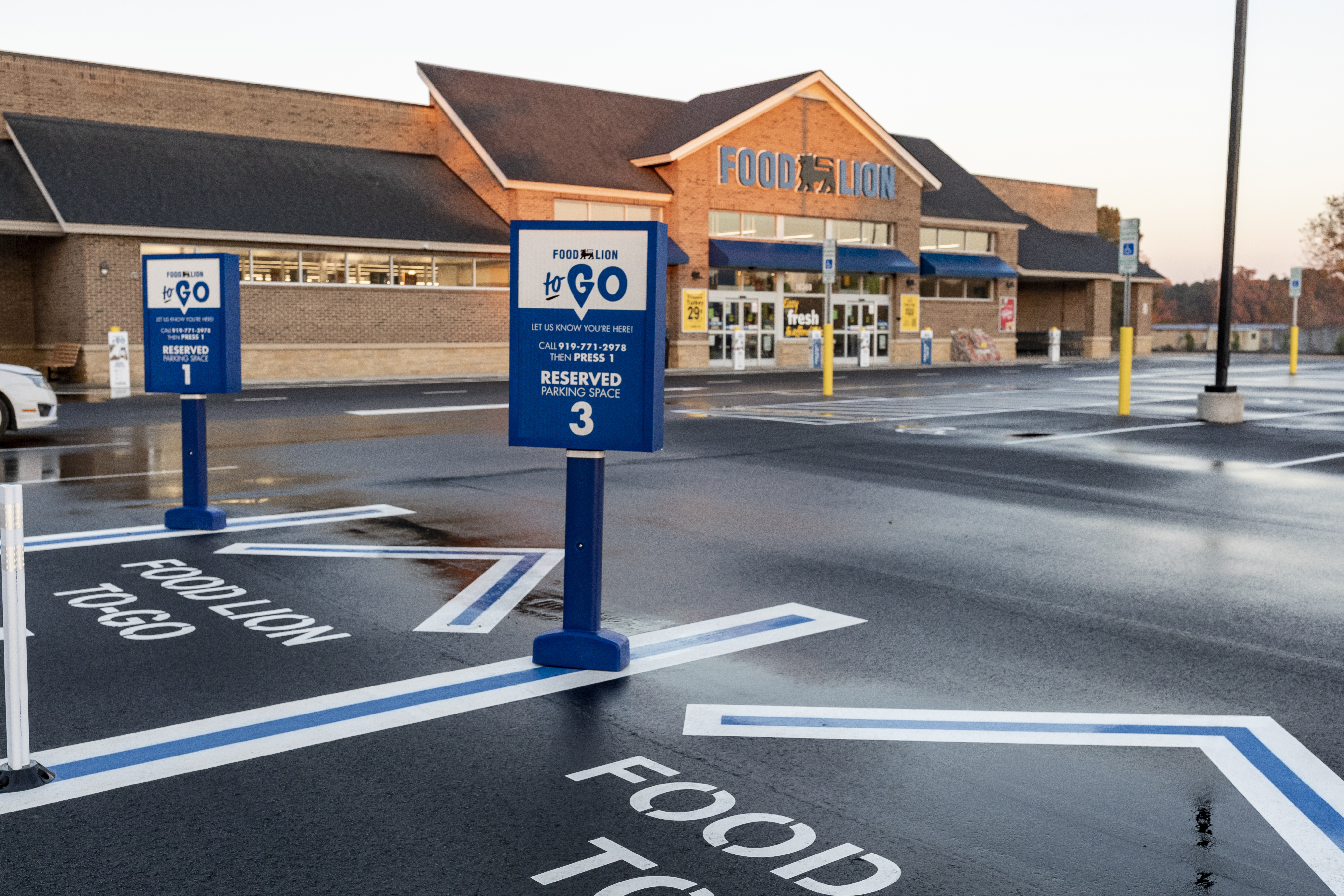 Food Lion Opens New Garner, NC, Store