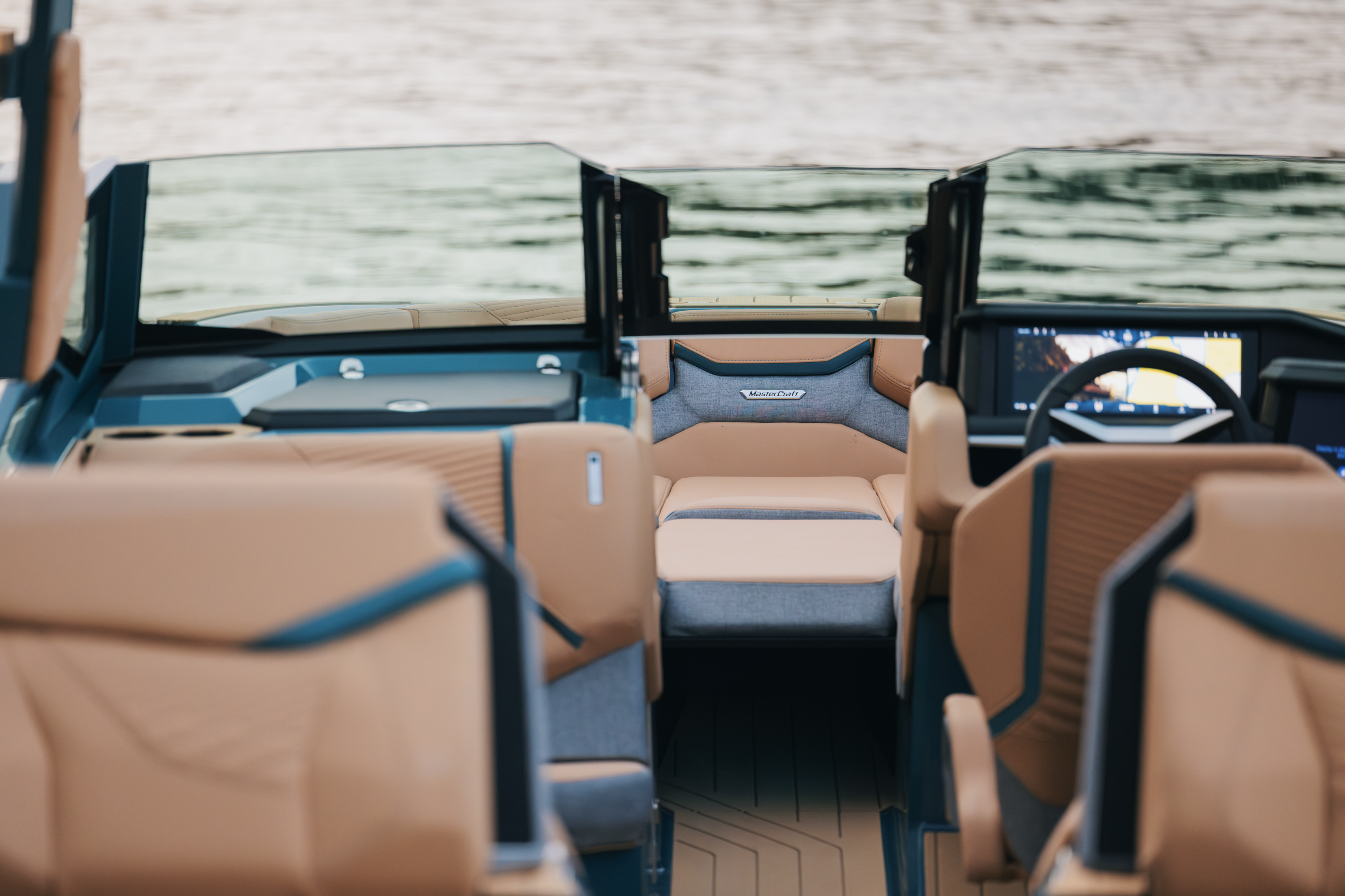 MasterCraft MY26 X24 Helm