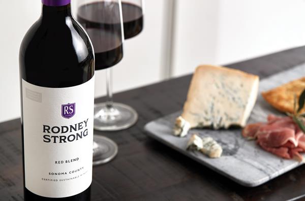 Rodney Strong Vineyards 2019 Red Blend, Lifestyle