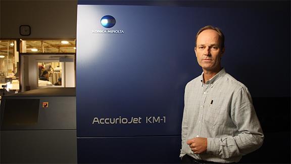 Eric Janssen, President of ChromaGraphics with Konica Minolta's AccurioJet KM-1 UV Inkjet Press