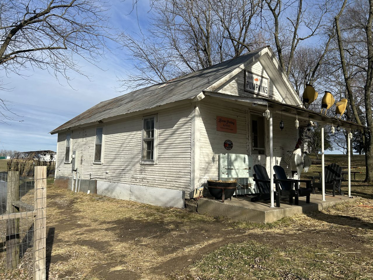 Migrant House at Rendleman Orchards