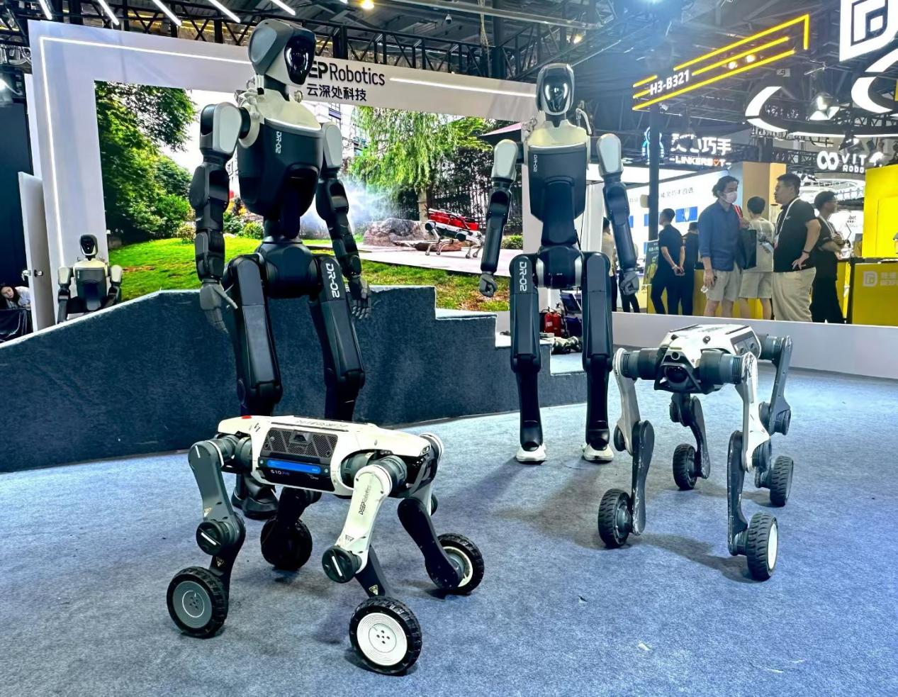 DEEP Robotics Makes a Major Appearance at WAIC 2026 - 2