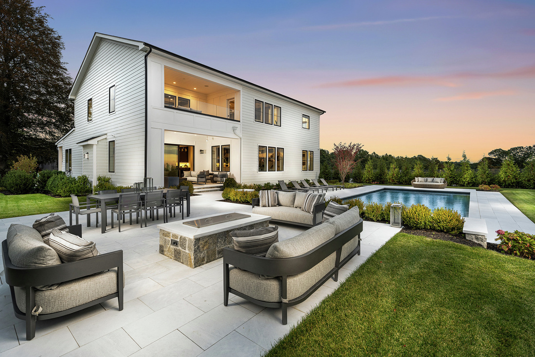 Two new Toll Brothers model homes are now open at the Company’s new home communities on Long Island, New York.
