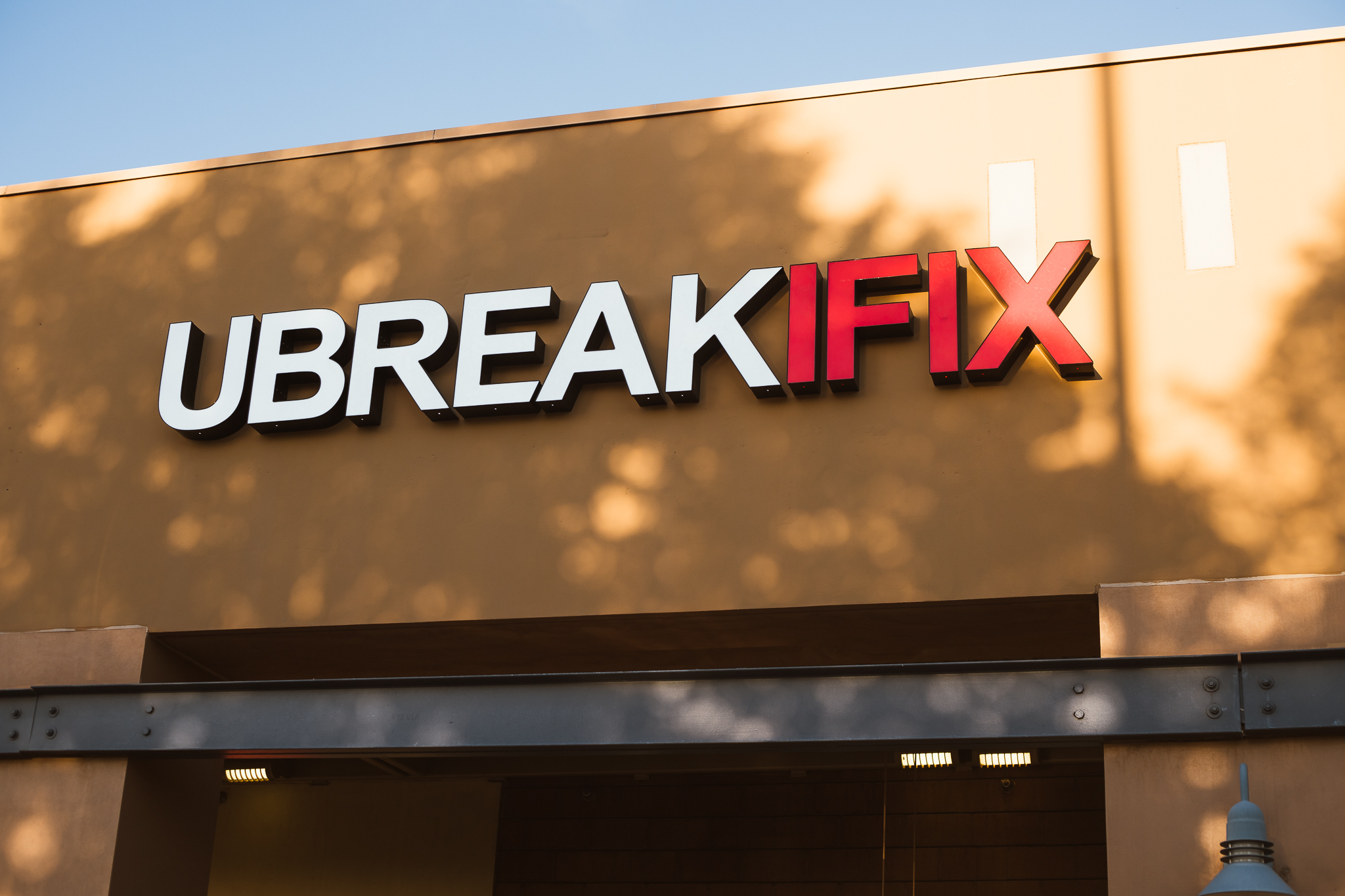 uBreakiFix Yuma