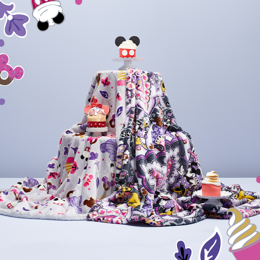 Vera Bradley_Mickey's Sweet Treats Collection3