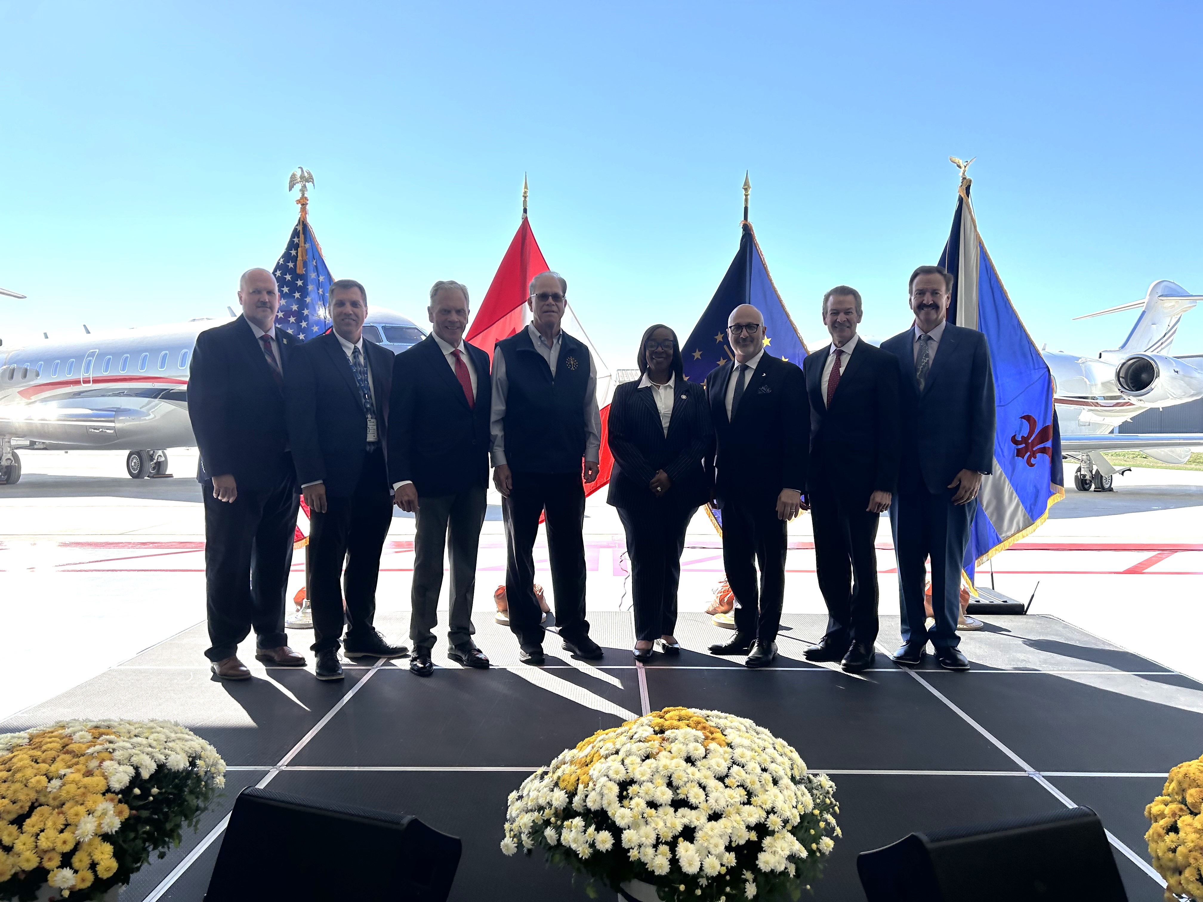 Bombardier annonce l'ouverture d'un nouveau centre de service à Fort Wayne, dans l'Indiana, lors d'un événement organisé aujourd'hui avec des représentants locaux et de l'État, aux côtés de la direction de Bombardier.