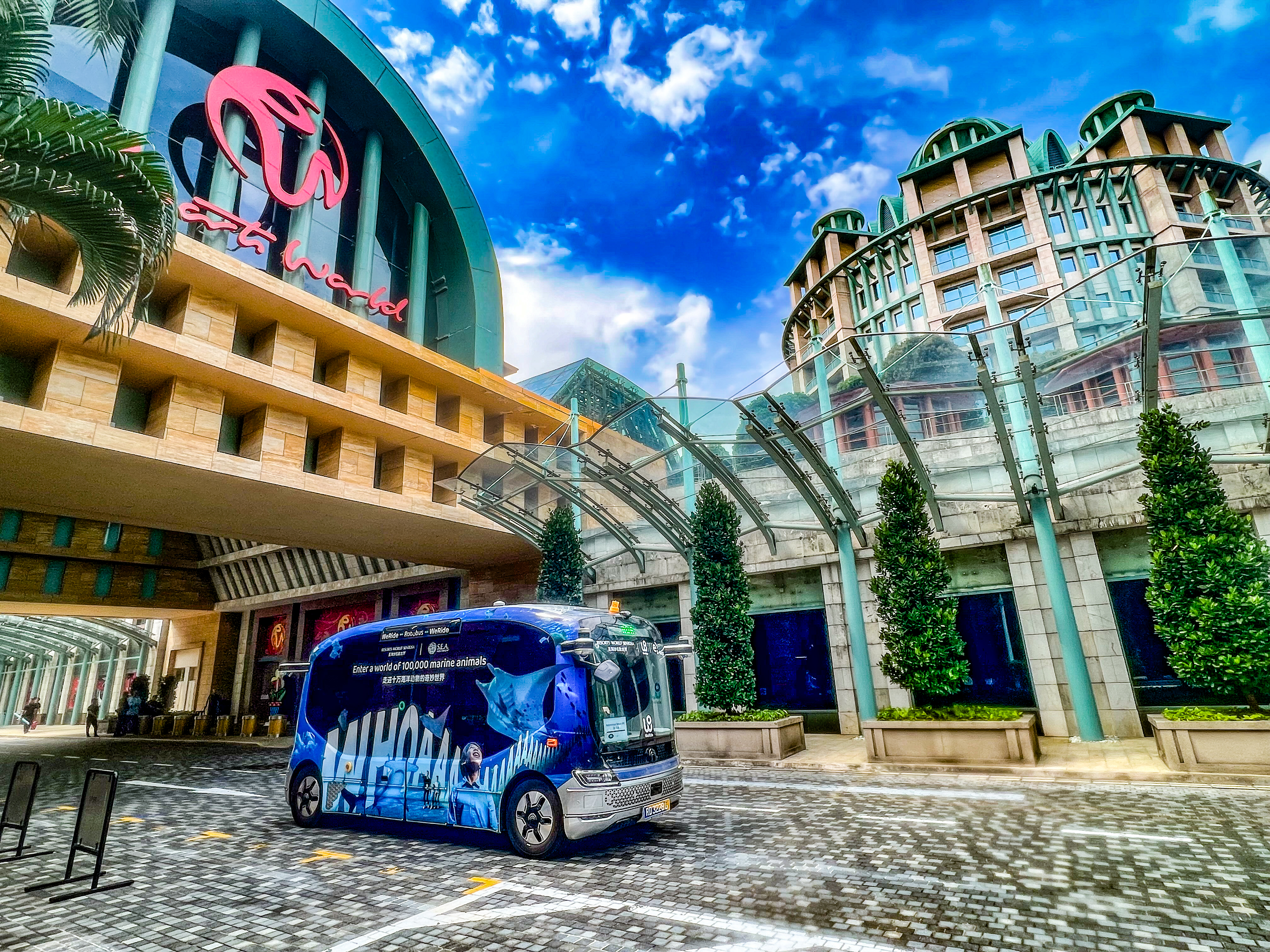 WeRide Robobus at Resorts World Sentosa, Singapore