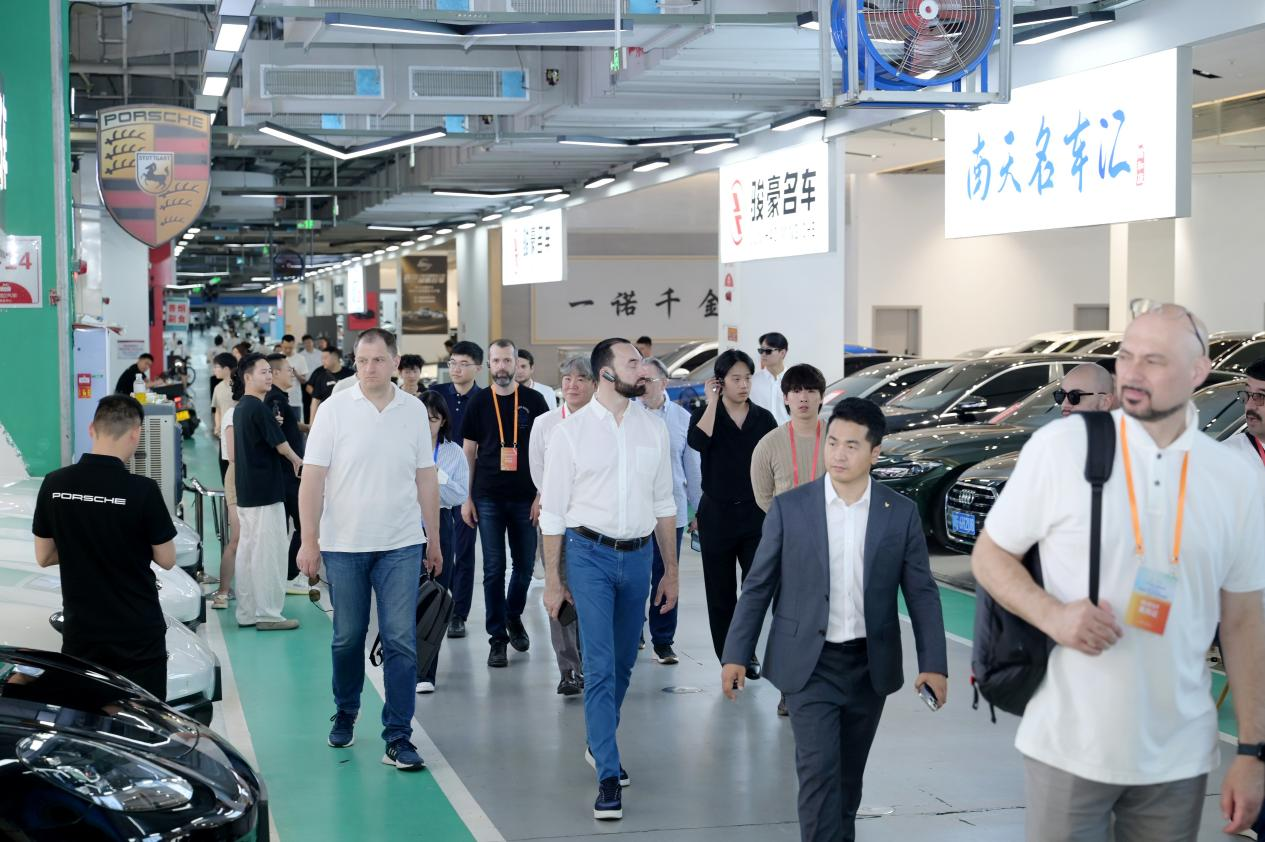 Sichuan Used Car Exports Embrace an Era of of Integrated Systems