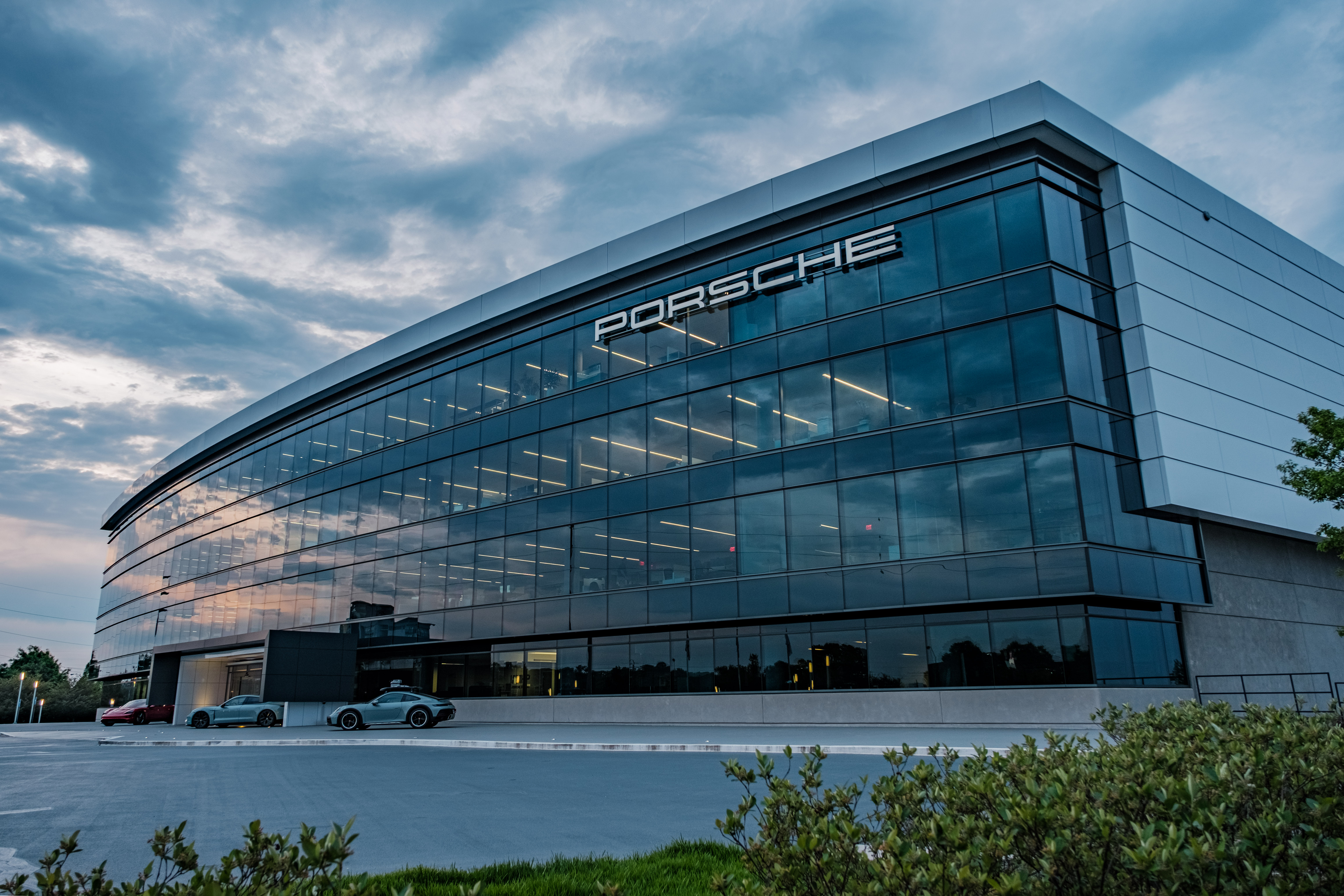 Porsche Financial Services, Inc. returns to the U.S. ABS market with Prime Auto Lease Transaction