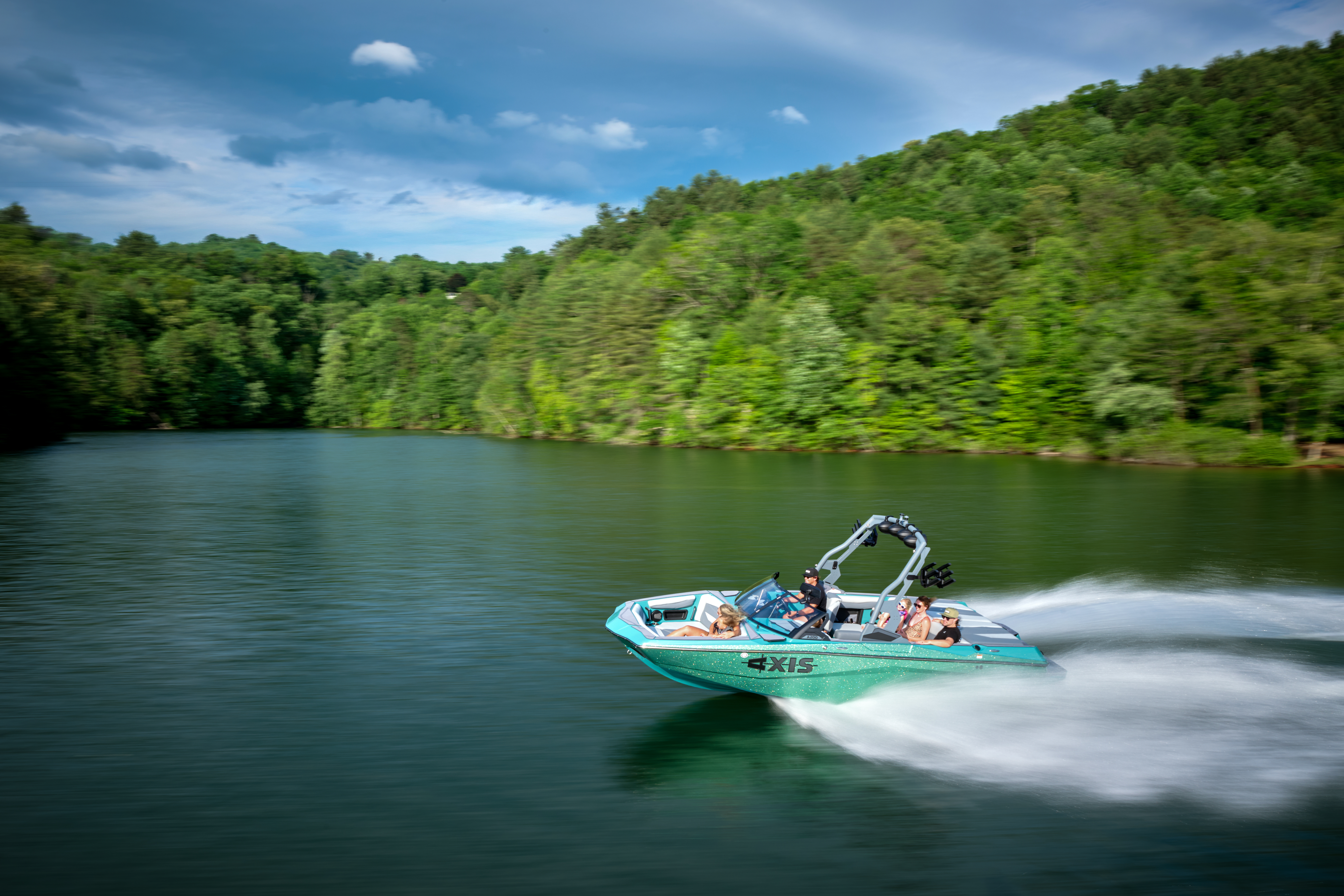 The 2026 Axis A200 shows off its bold Axis attitude and efficient running surface while cruising across the water.