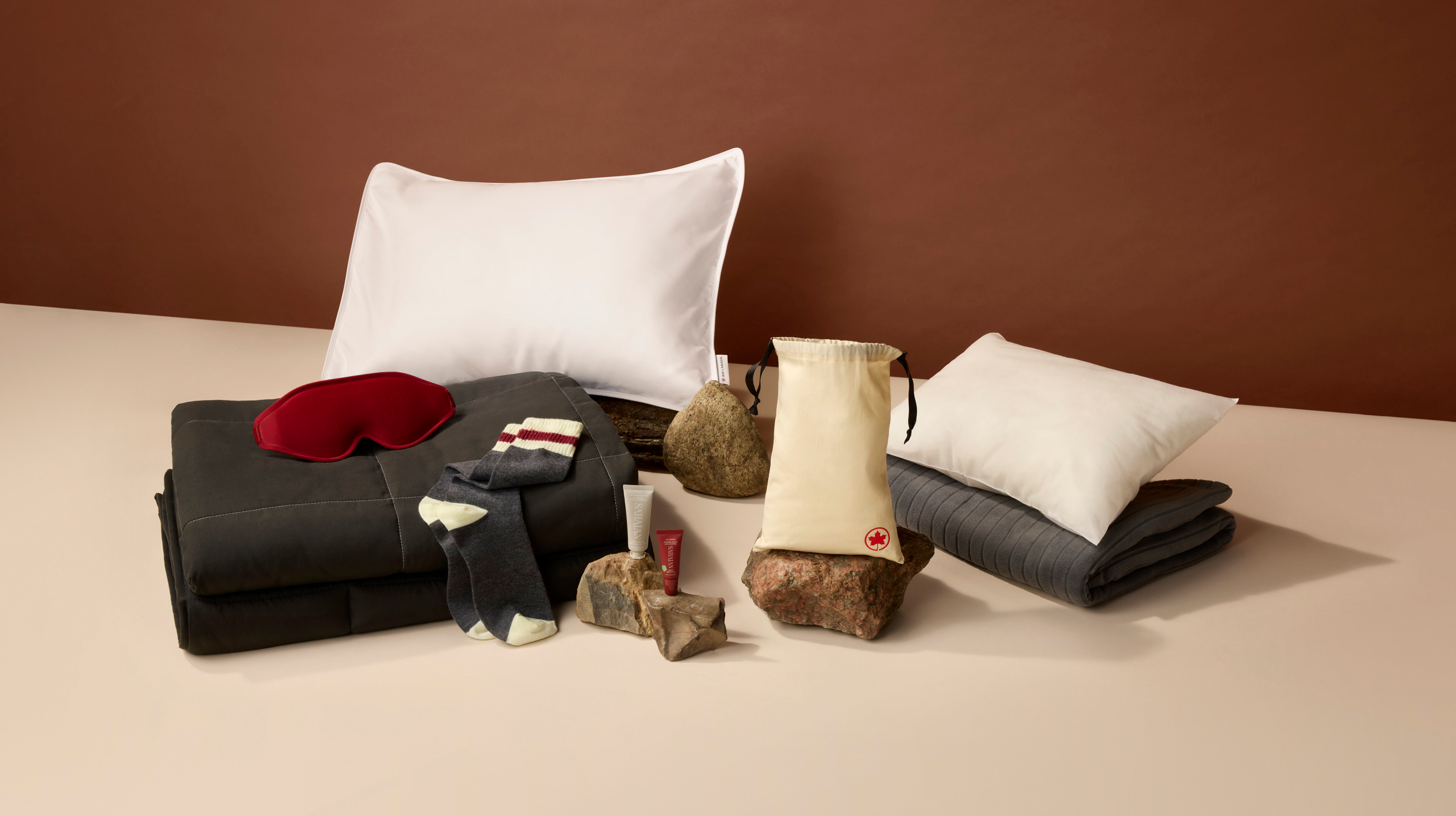 Air Canada is introducing a new collection of premium bedding and thoughtfully designed amenities to elevate rest and comfort for customers on interna