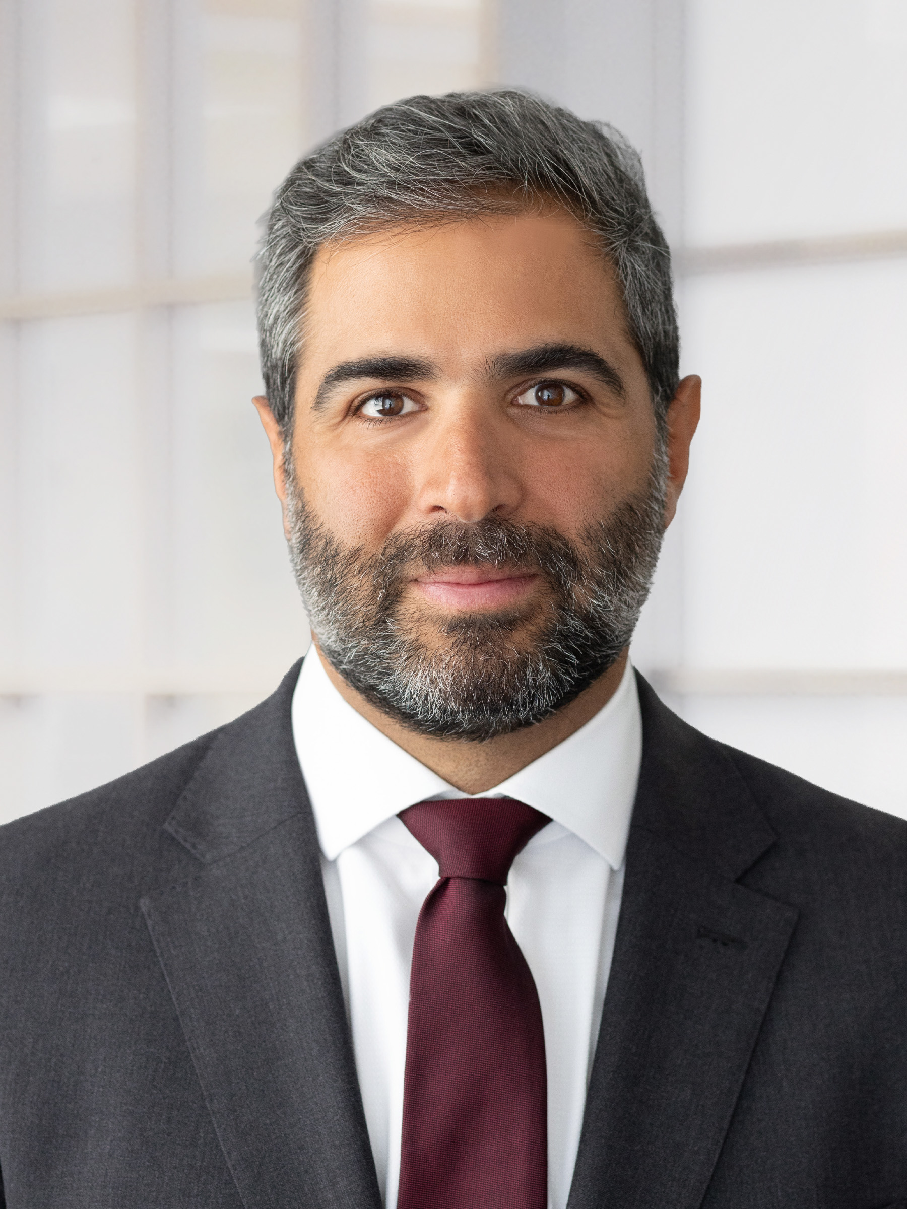 Headshot of Ygal Arounian.