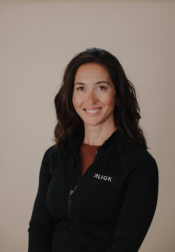 Chiropractic Expert Dr. Allison Fleming Outlines Lesser-Known Workstation Ergonomics Tips in HelloNation