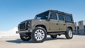 ECD Auto Design's Project QE is a Defender 110 with an LT1 V8-Engine.