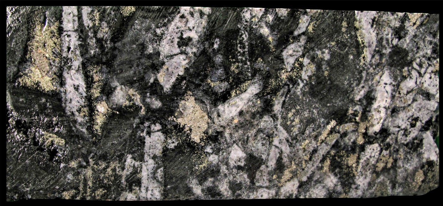 Figure 11 – Typical Au-Ag-Cu mineralisation in drill hole CHT-DDH-044 (Breccia Clint)