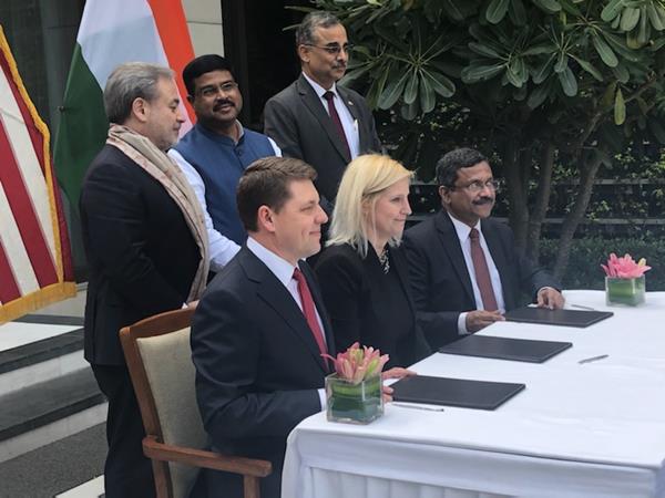 ExxonMobil, Indian Oil and Chart Industries to Pioneer Virtual Gas Pipelines for India