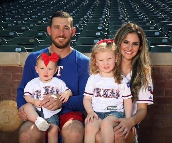 Texas Rangers' Wives raise $20K to kickstart new chapter