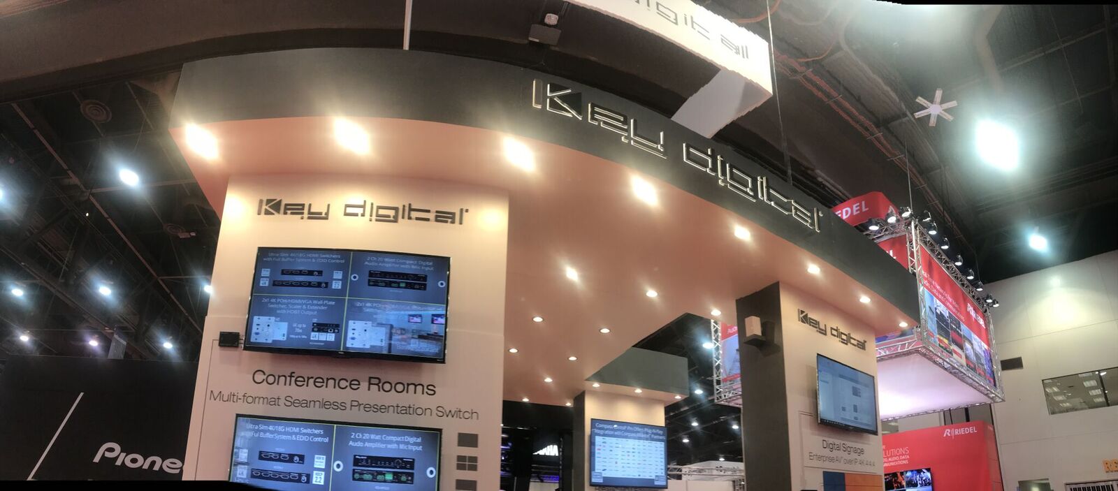 Key Digital Booth Photo