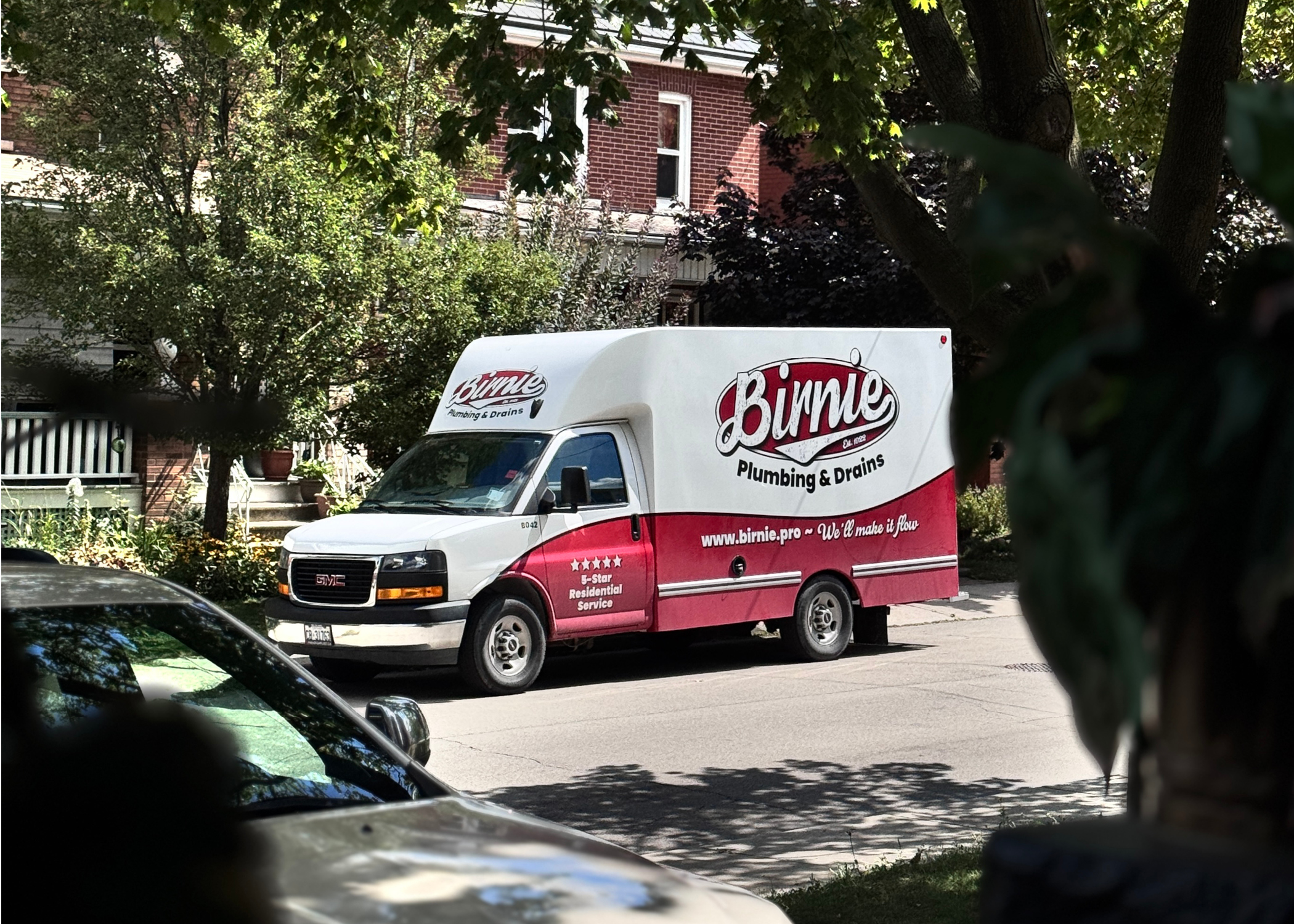 Birnie Plumbing and drains Truck (2)