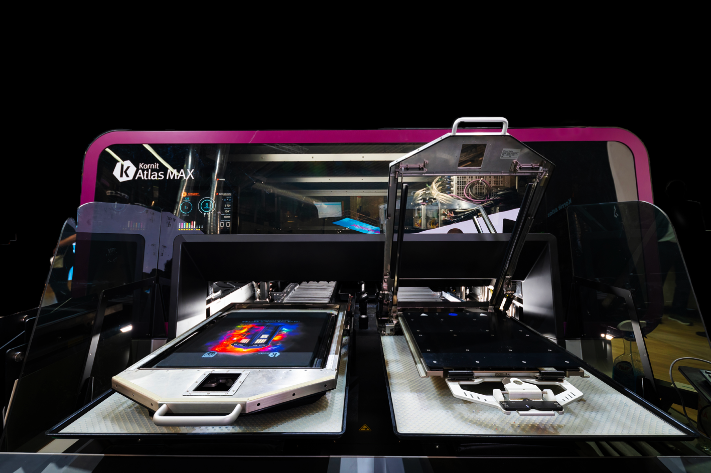 Snuggle has expanded its fleet to 9 Kornit Digital printing systems to produce more than 24,000 pieces daily