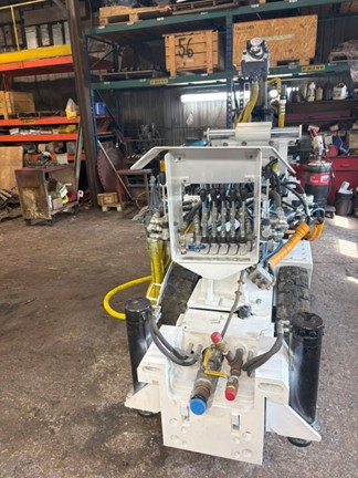 Foreuse long-trou, Vue arrière