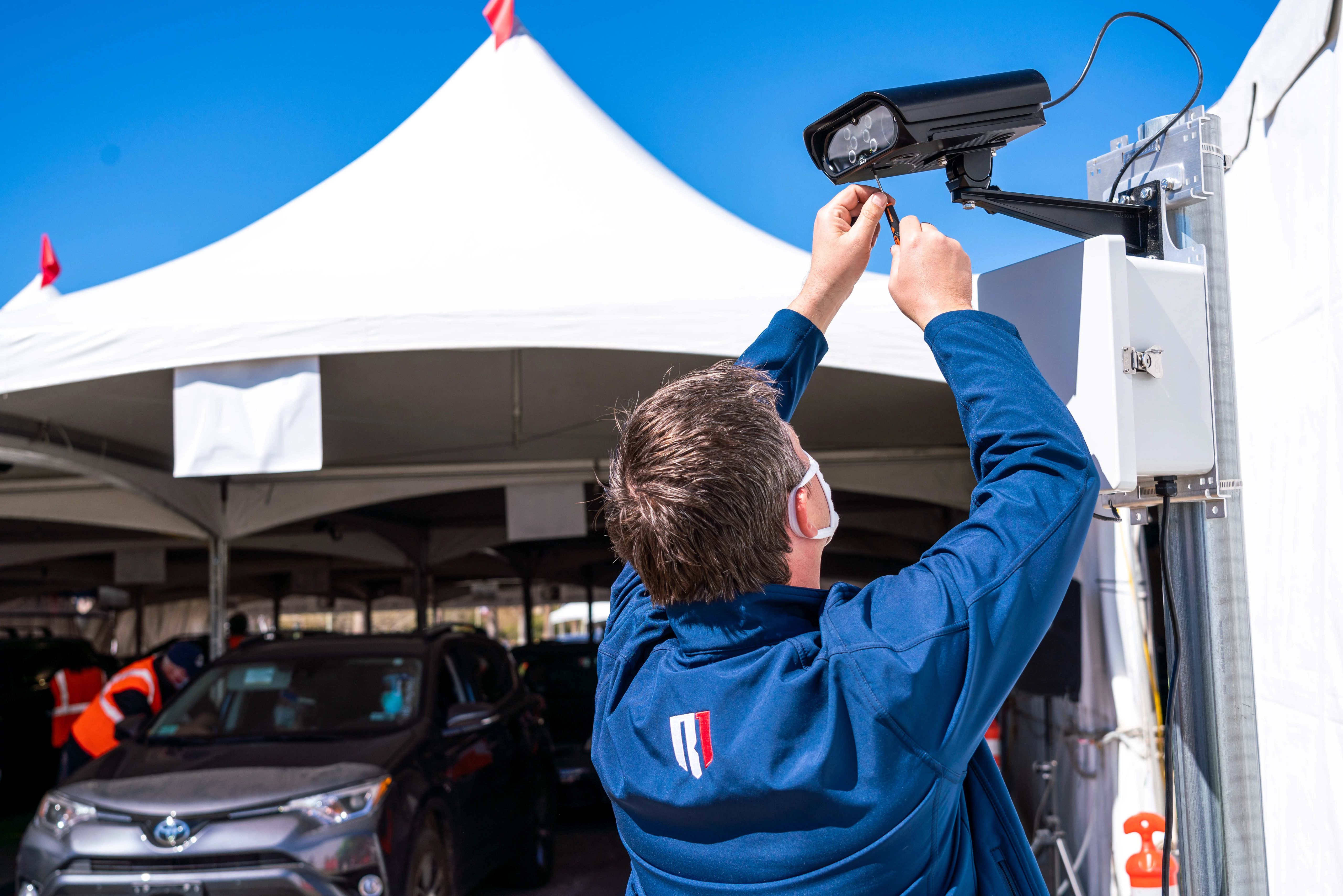 University of Arizona speeds up COVID-19 vaccine roll-out with Genetec AutoVu ALPR and Traffic Sense