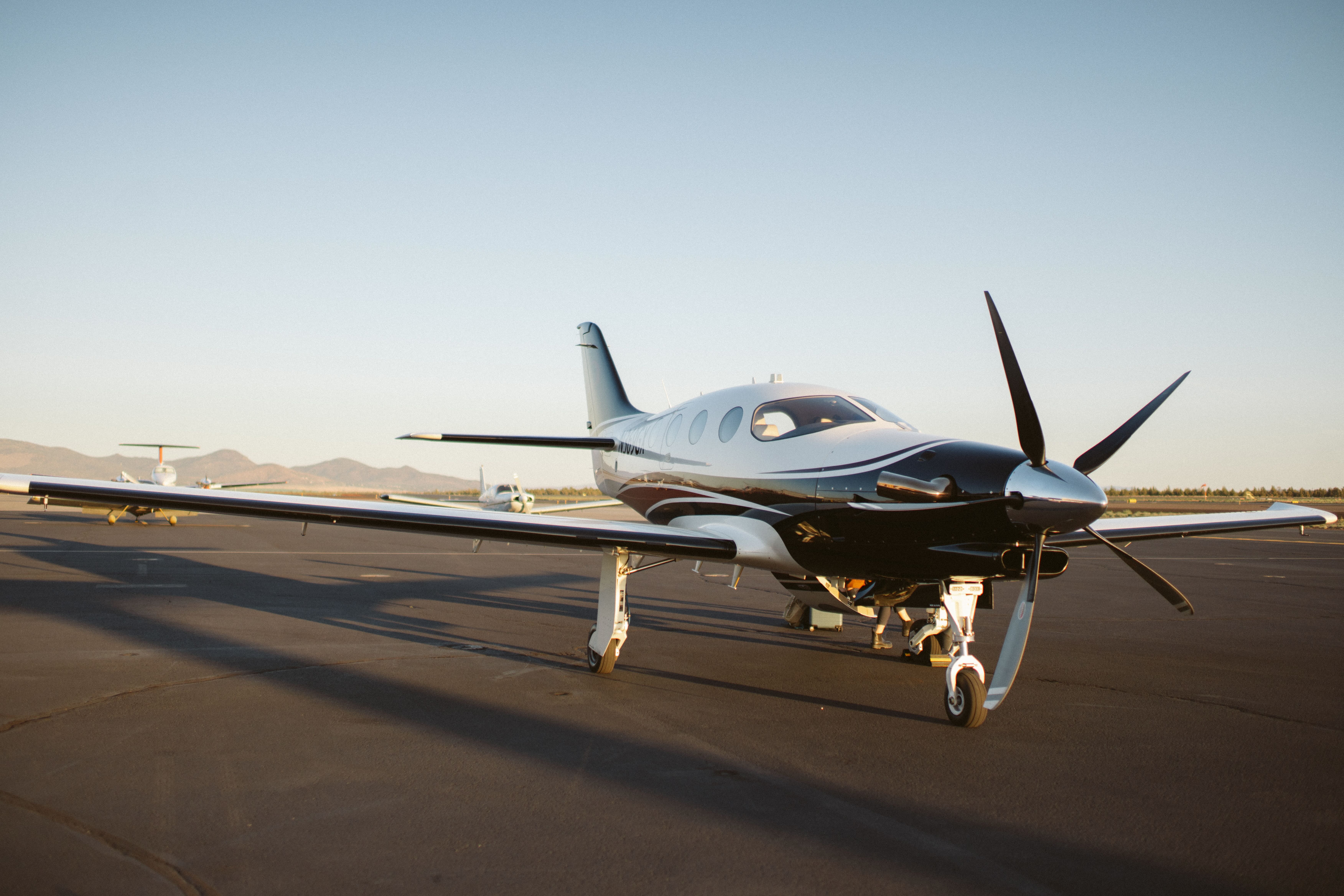 FlyEpic offers fractional ownership of high-performance Epic E1000 aircraft.