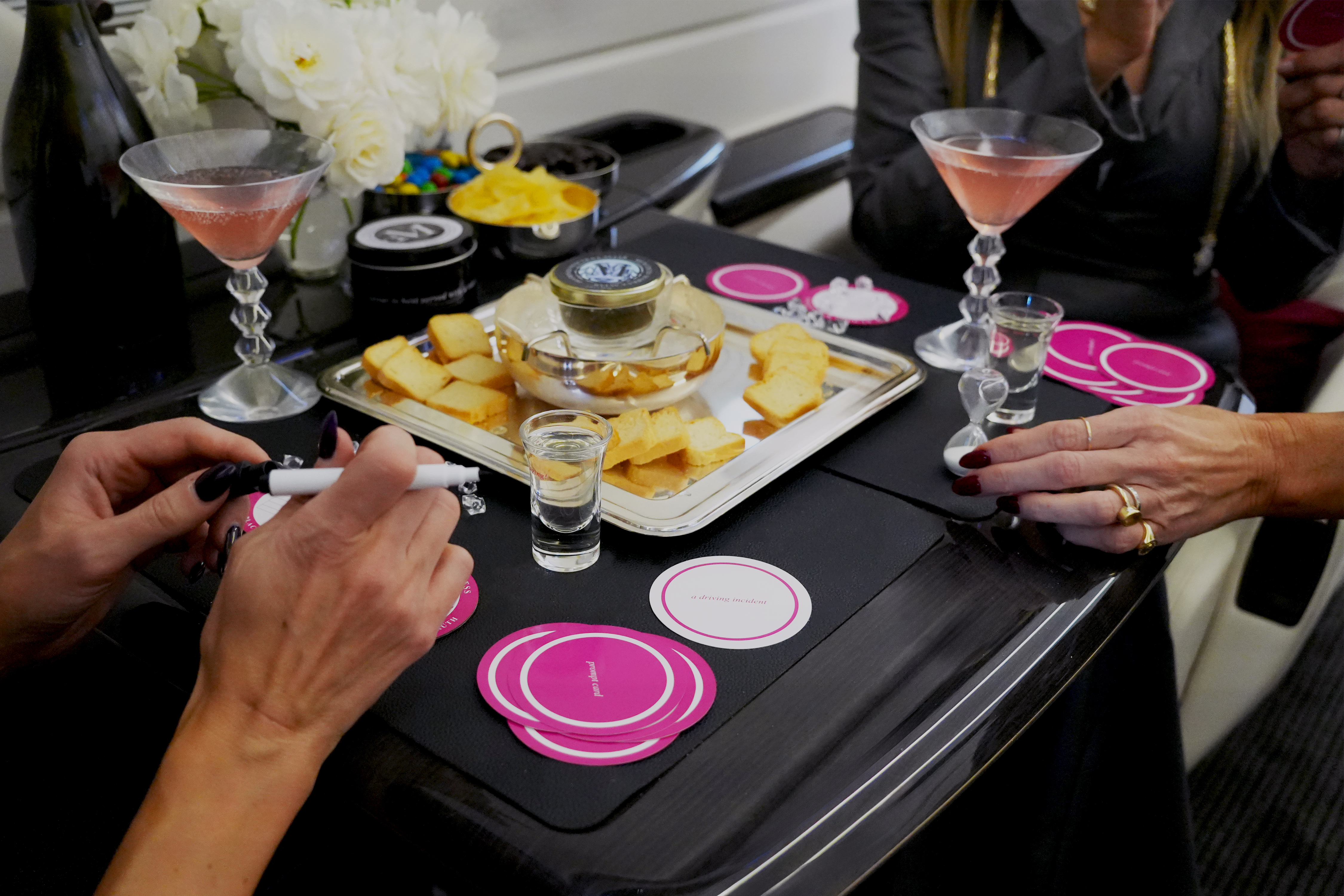 RÜMORS & NASTINESS Party Game