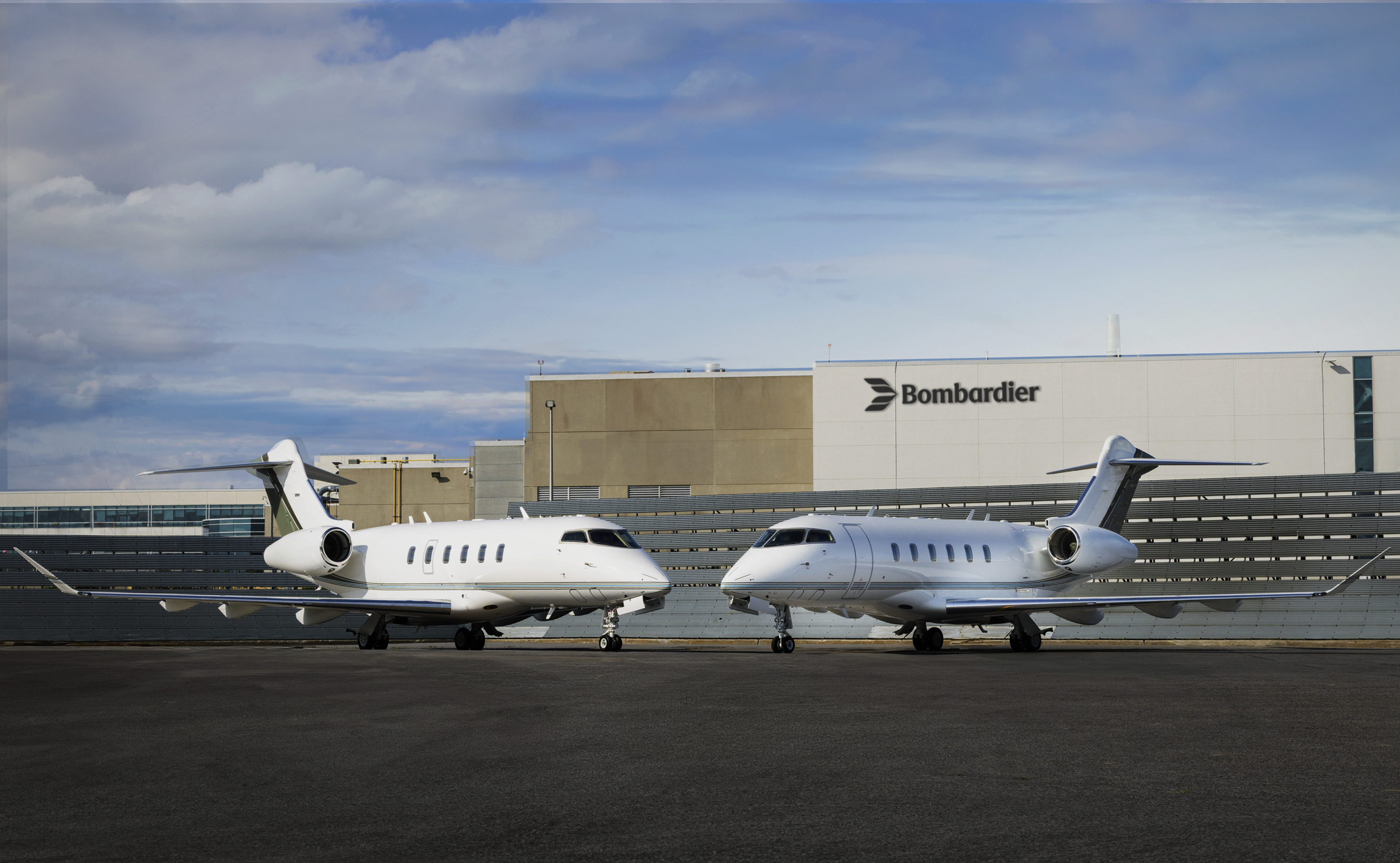 Bombardier commence les livraisons marquantes de trois avions Challenger 3500 à Aloula Aviation