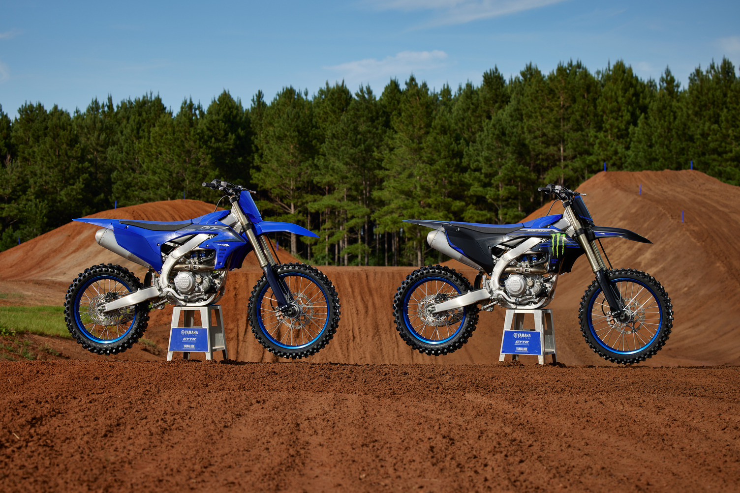 23_YAM_YZ450F_US_DPBSE_YZ450F Monster Energy_US_YB_STA_1256_01