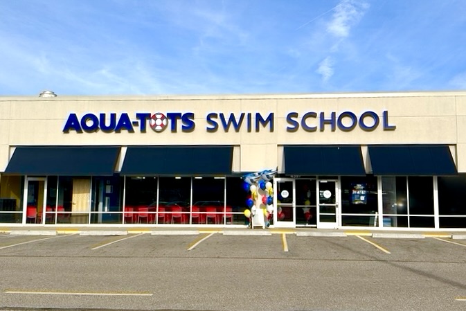 This brand-new swim school features 14 swim zones, a wraparound, glass paneled viewing area and front row seats to your child's swim lessons in the signature cozy, red Aqua-Tots armchairs.