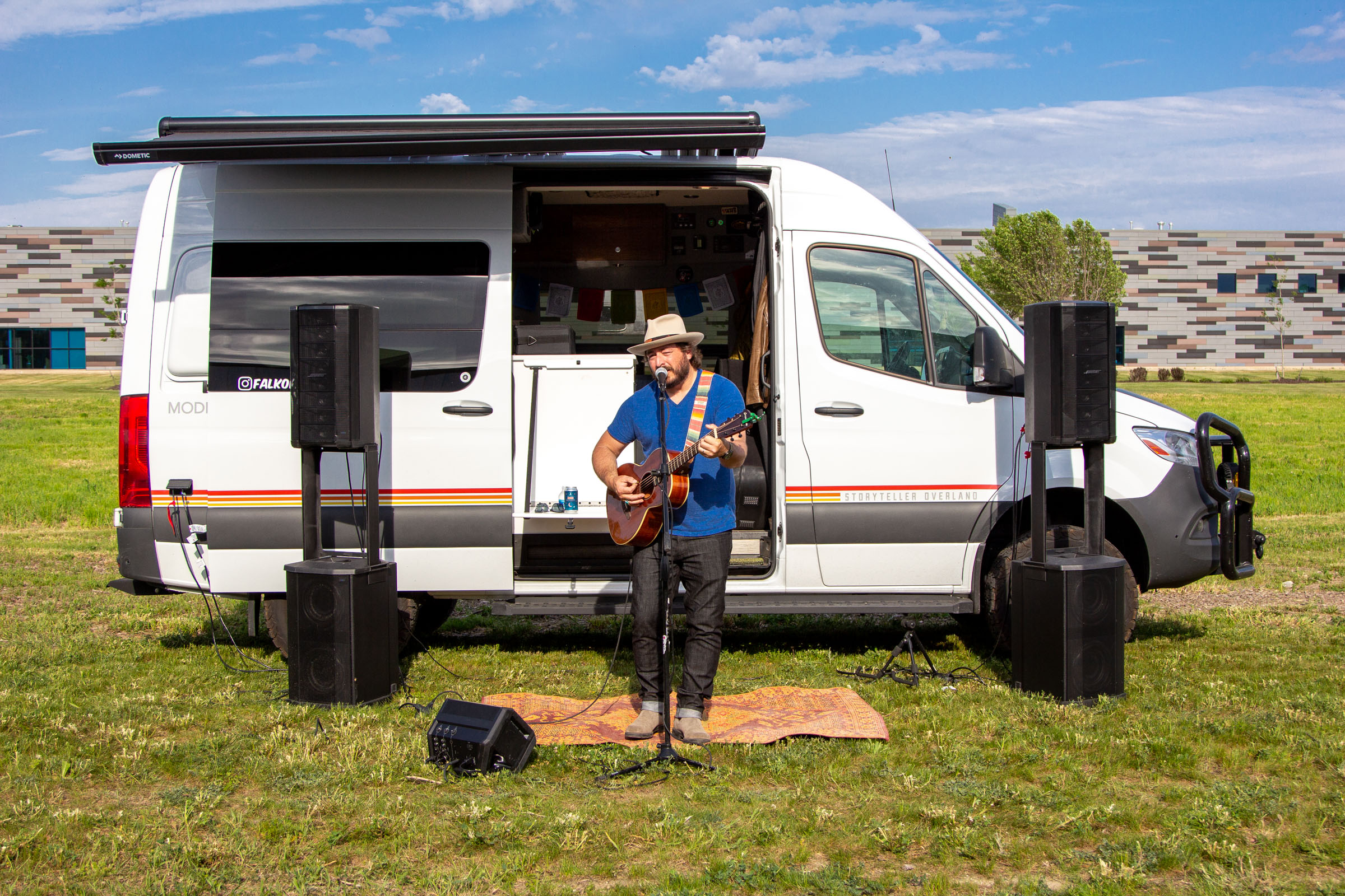 After hearing their story, Jack Johnson, CTO of Volta Power Systems, invited Jason and Emma to perform at the Volta Power Systems headquarters, with all audio equipment powered entirely off the Volta system in the Walsmiths’ van.