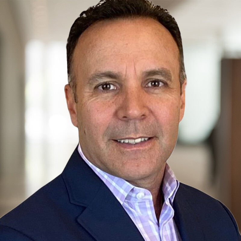 Tom Arduino, a senior marketing executive with 20 years B2B and B2C experience to make big things happen for FinTech, SaaS, and digital payments clients as a Chief Outsiders fractional CMO.