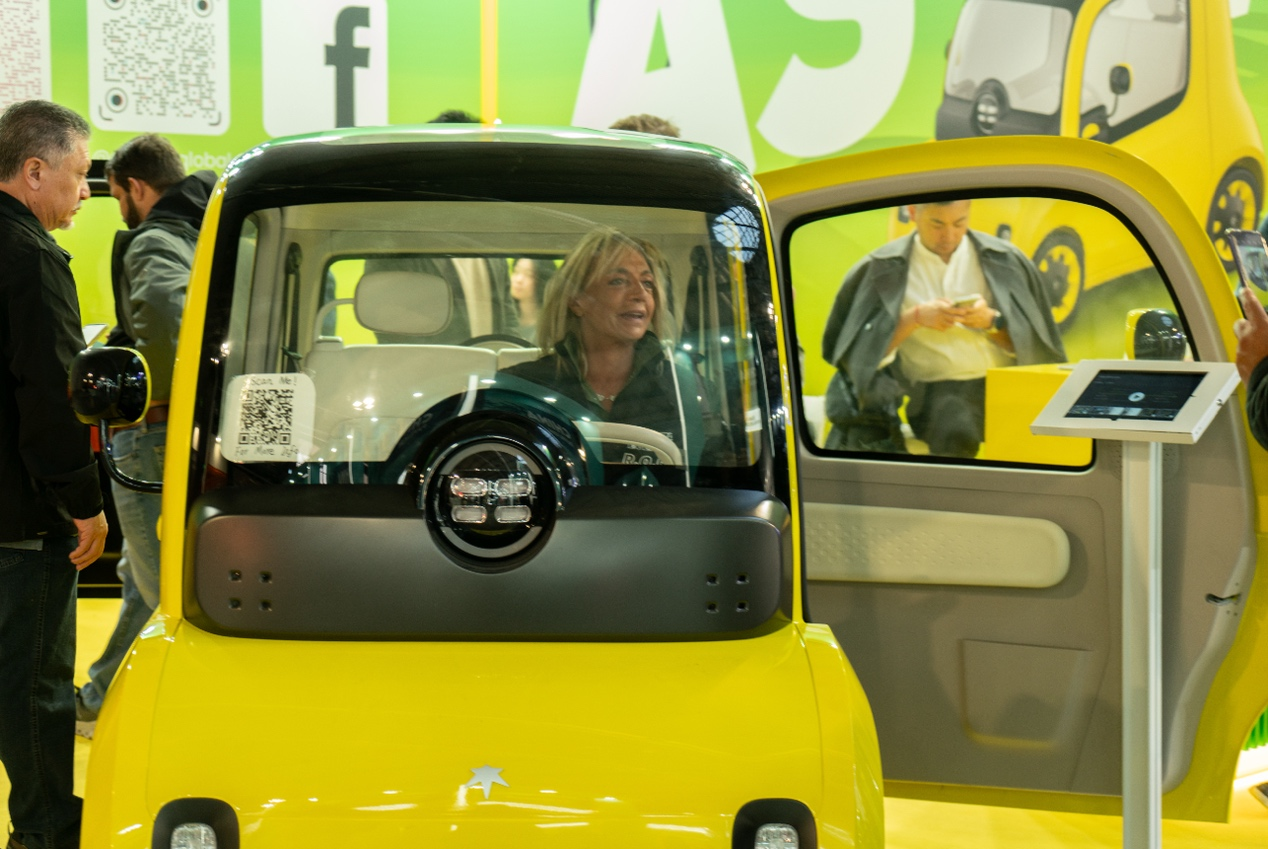 ASTRAUX SEV Shines at EICMA 2025