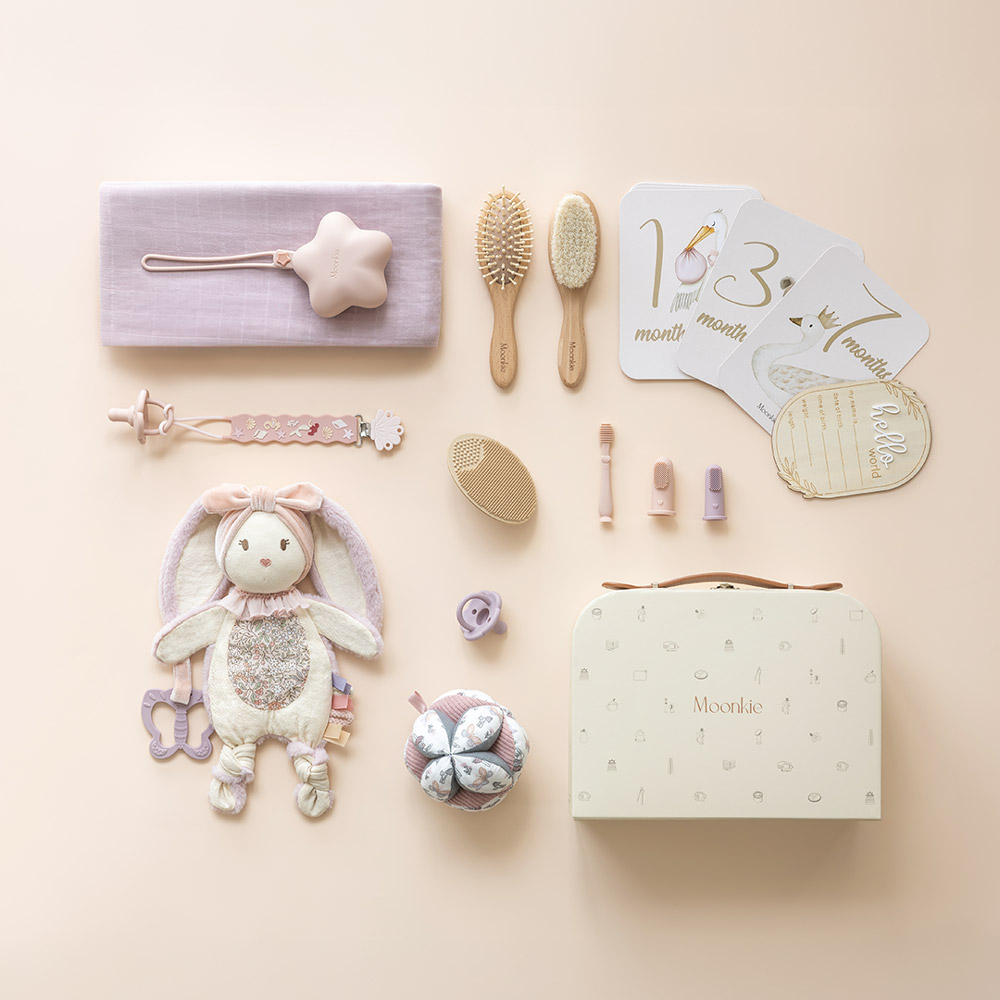 Moonkie Launches Newborn Gift Set to Simplify Early Parenthood